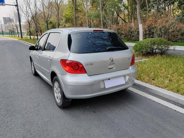 标致 标致307 2011 汽车图片 #7