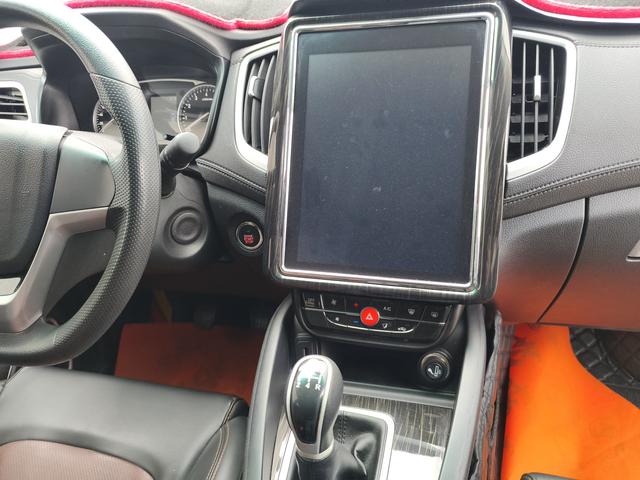 SWM X7 2022 image de voiture #7