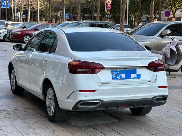 GEELY Emgrand 2020 car image #7