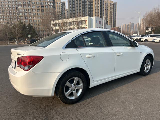 Chevrolet Cruze 2013 imagem de carro #7