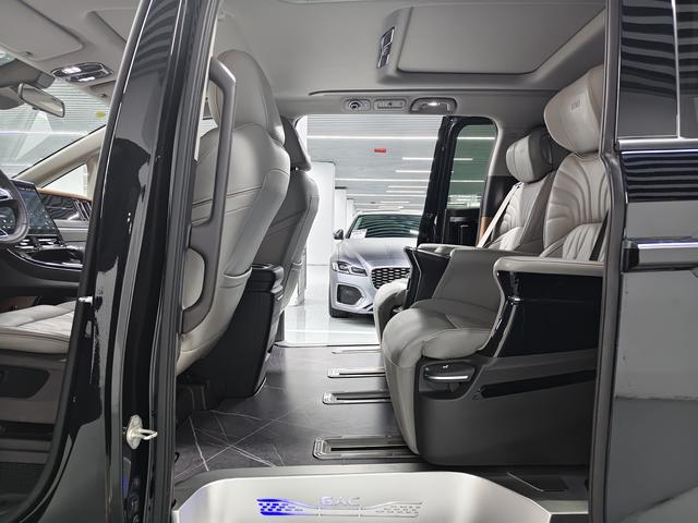 GAC Trumpchi 2023 #7 GAC Trumpchi 2023 car image #7