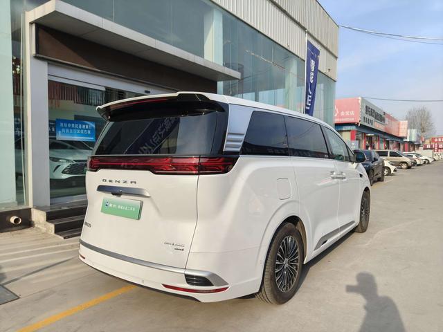 Denza D9 2024 изображение автомобиля #7