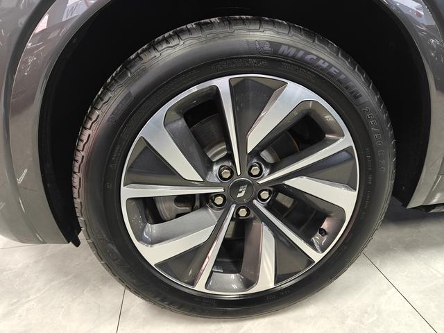 理想汽车 理想ONE 2021 汽车图片 #7