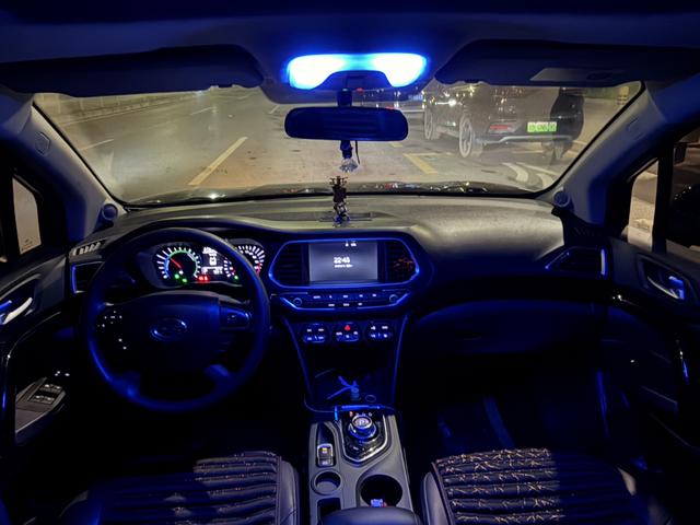 广汽传祺 传祺GS4新能源 2018 汽车图片 #7