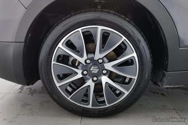 Suzuki S-Cross 2014 صورة سيارة #7