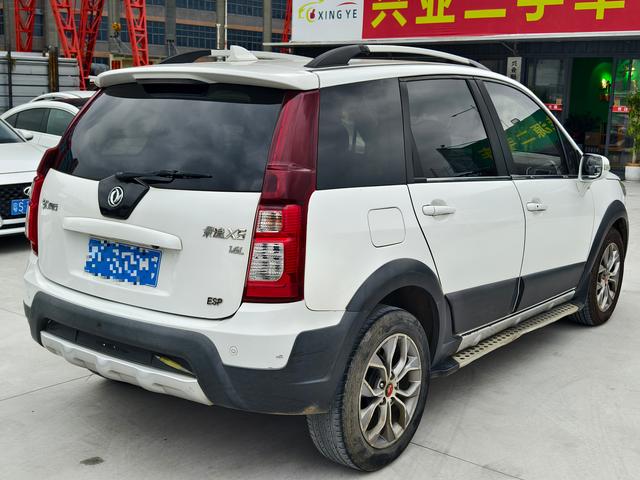 Forthing JOYEAR X5 2015 car image #7