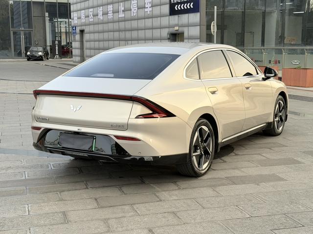 Wuling Starlight 2024 car image #7