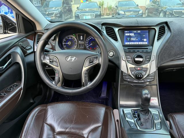 Hyundai Azera 2014 immagine di auto #7