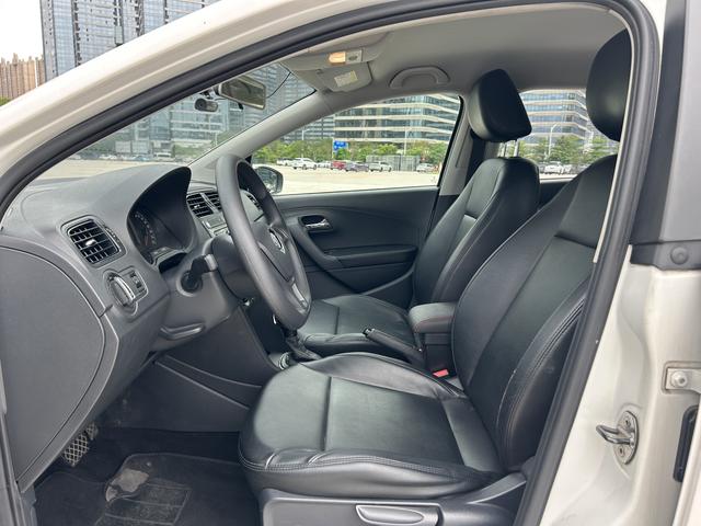 Volkswagen Polo 2018 car image #7