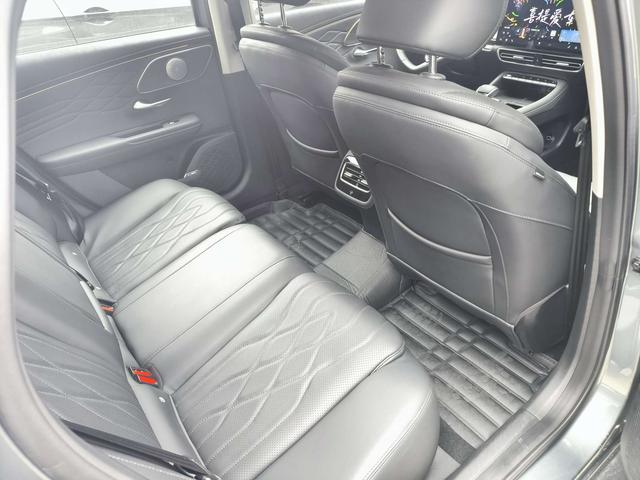 Chery Arrizo 8 Pro 2025 immagine di auto #7