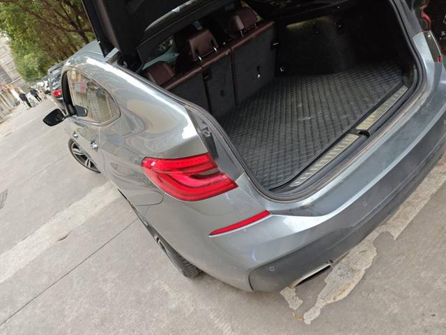 BMW 6 Series GT 2018 изображение автомобиля #7