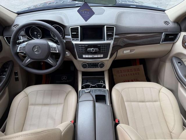 Mercedes-Benz 2013 car image #7
