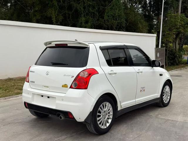 铃木 雨燕 2013 汽车图片 #7