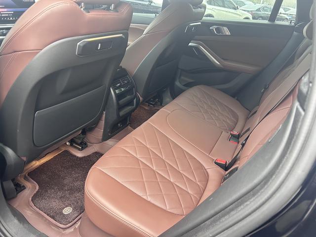 BMW X6 2025 image de voiture #7