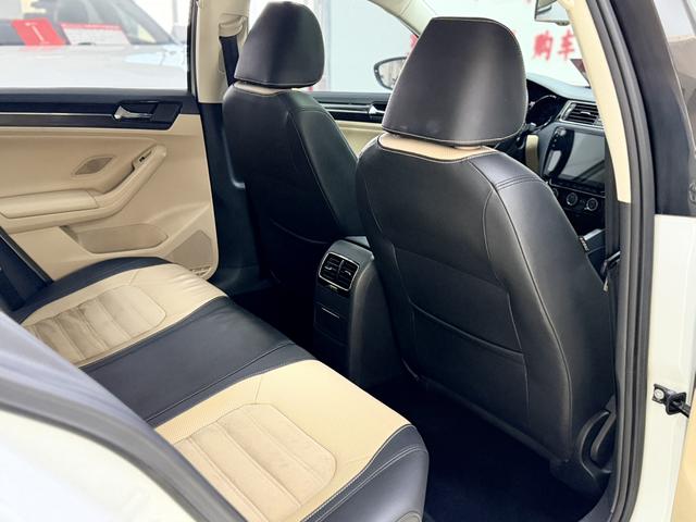 Volkswagen Sagitar 2015 car image #7