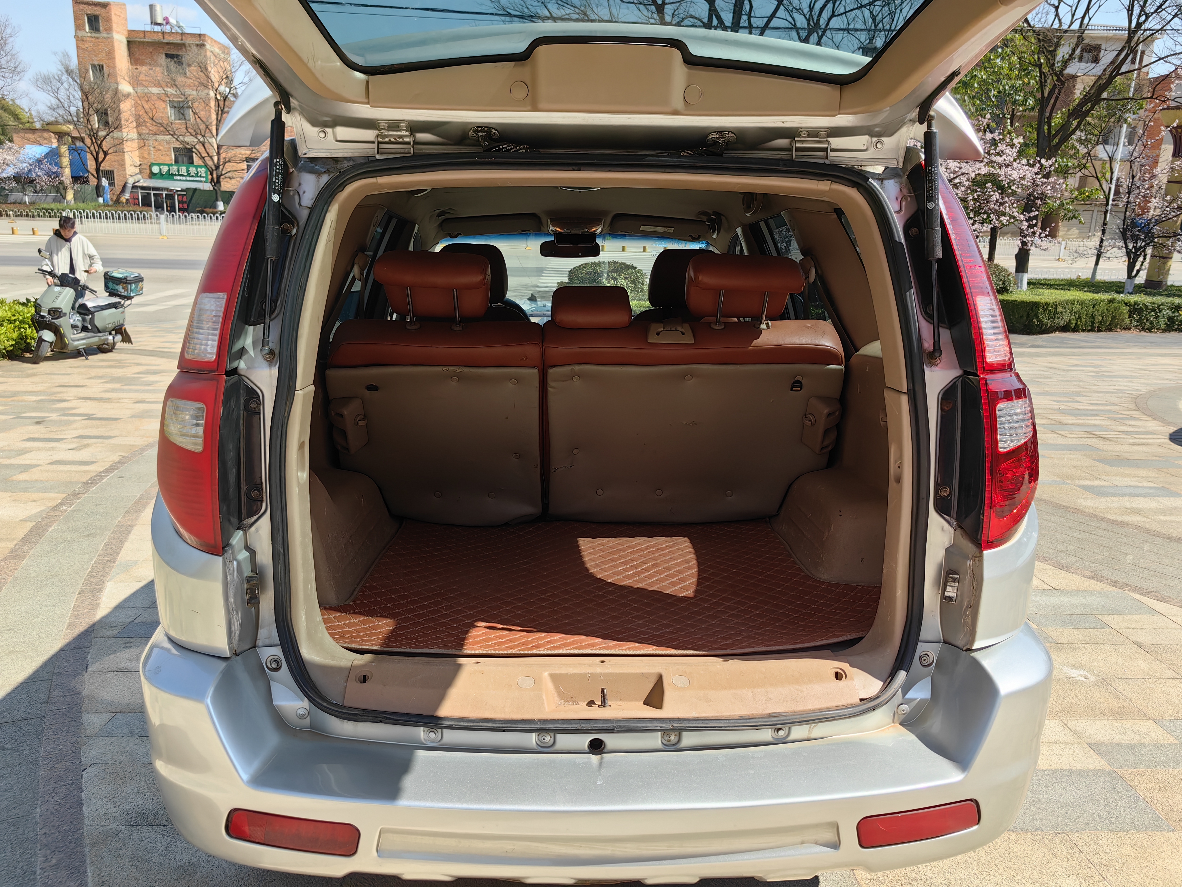 Haval H3 2011 #7 Haval H3 2011 car image #7