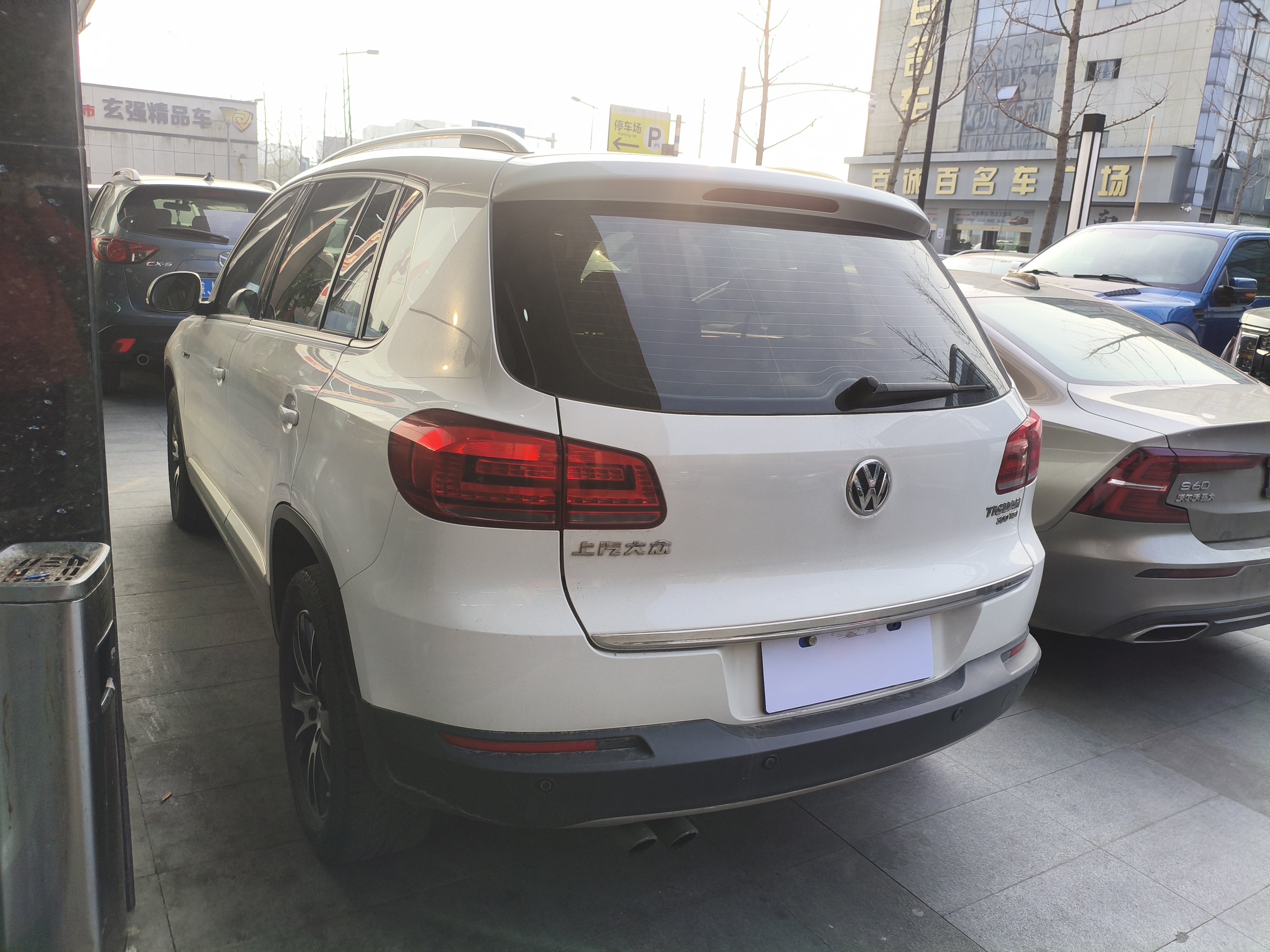 Volkswagen Tiguan 2016 car image #7