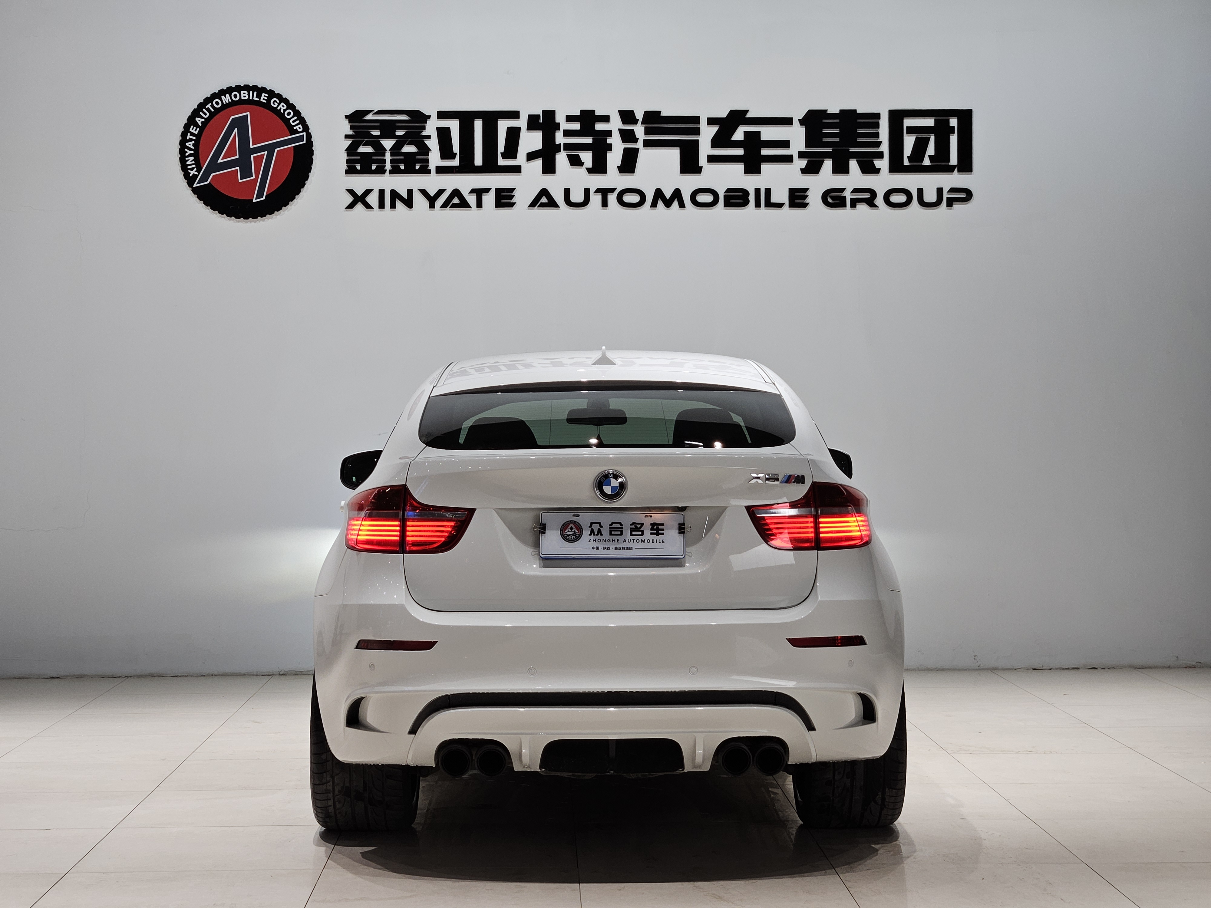 BMW X6 M 2010 immagine di auto #7