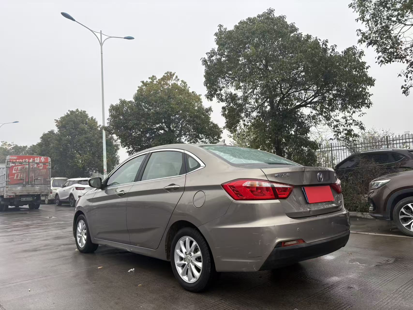 Changan Alsvin V7 2015 car image #7