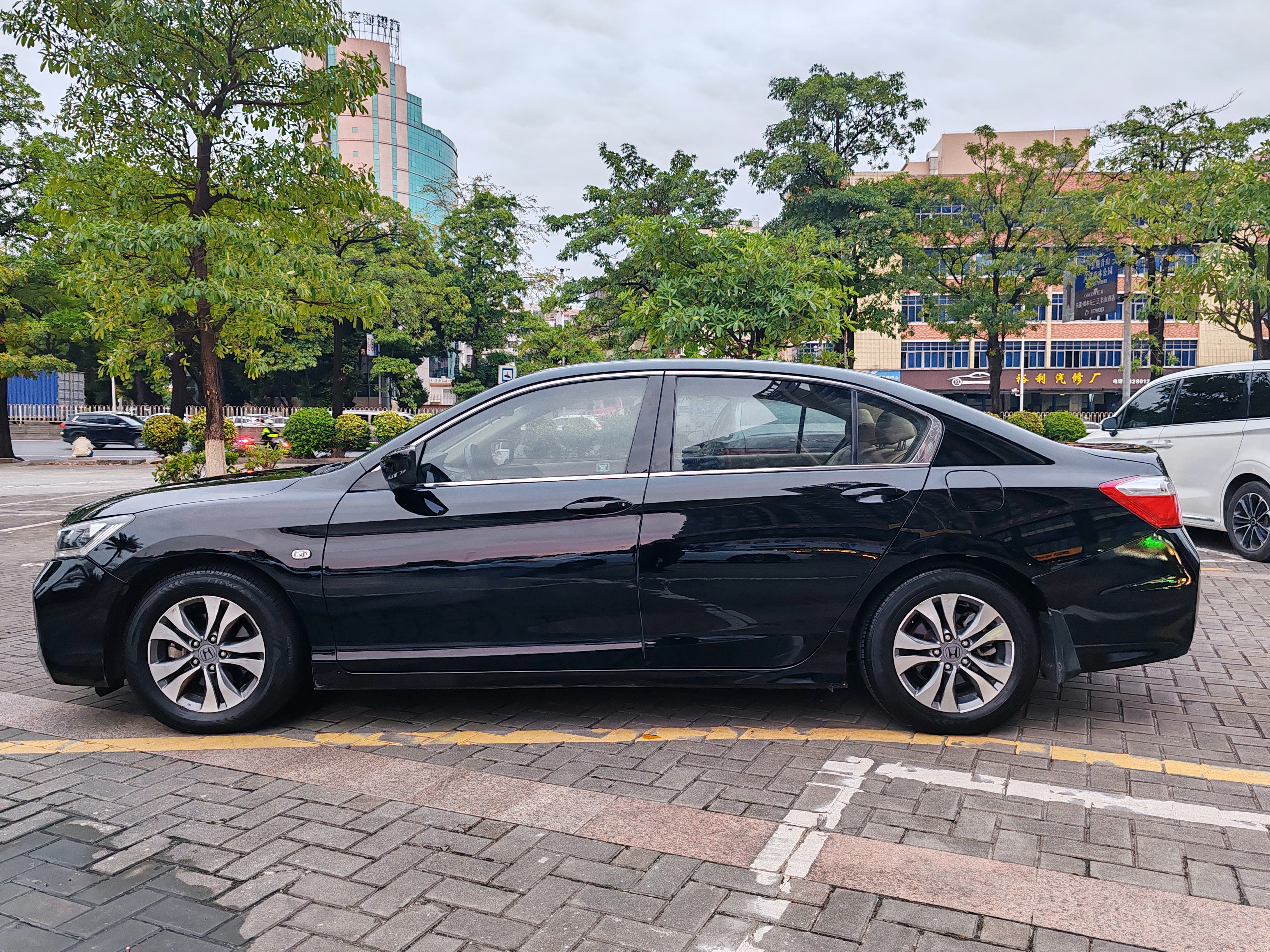 Honda Accord 2016 car image #7