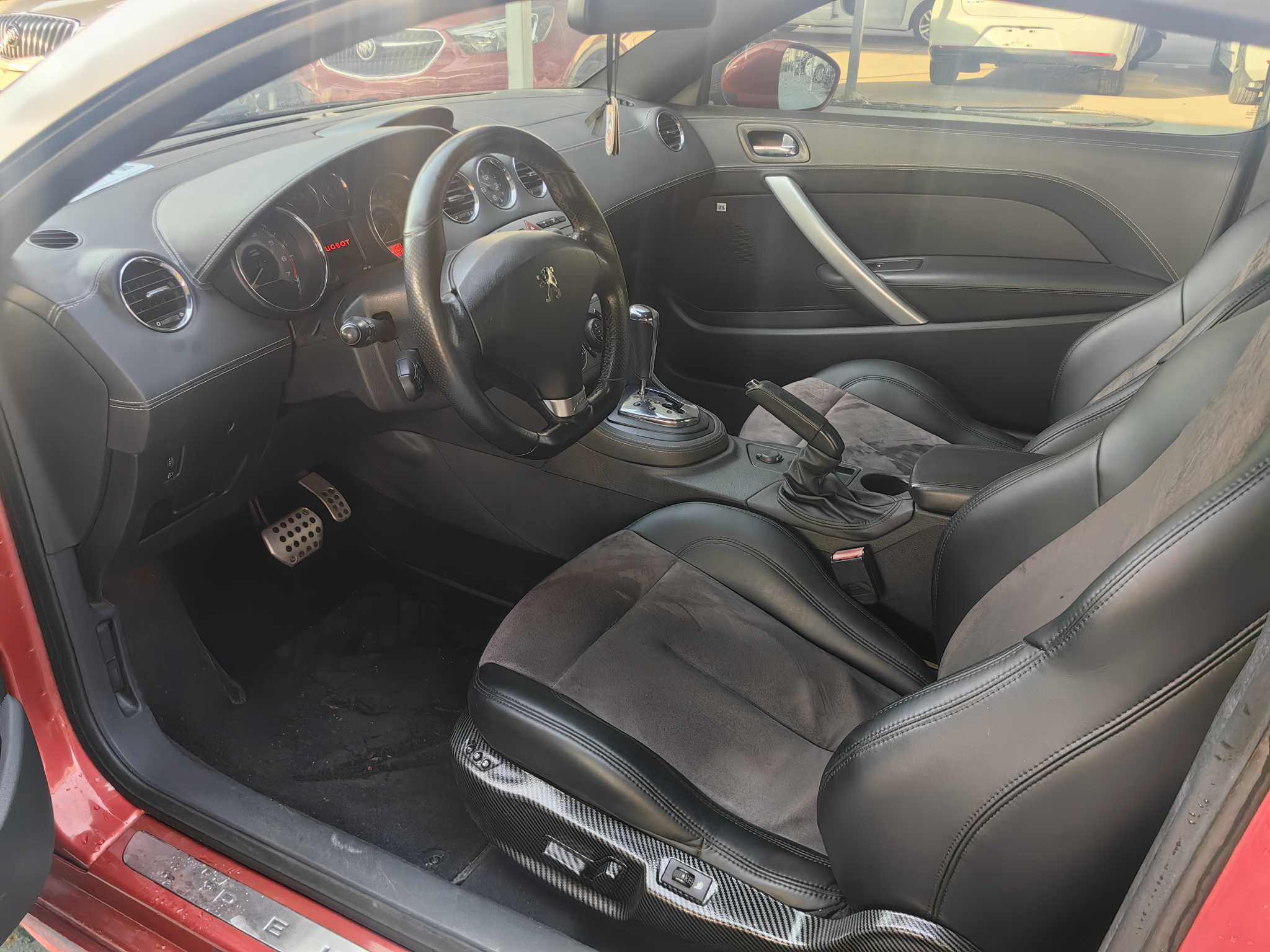 Peugeot RCZ 2012 car image #7