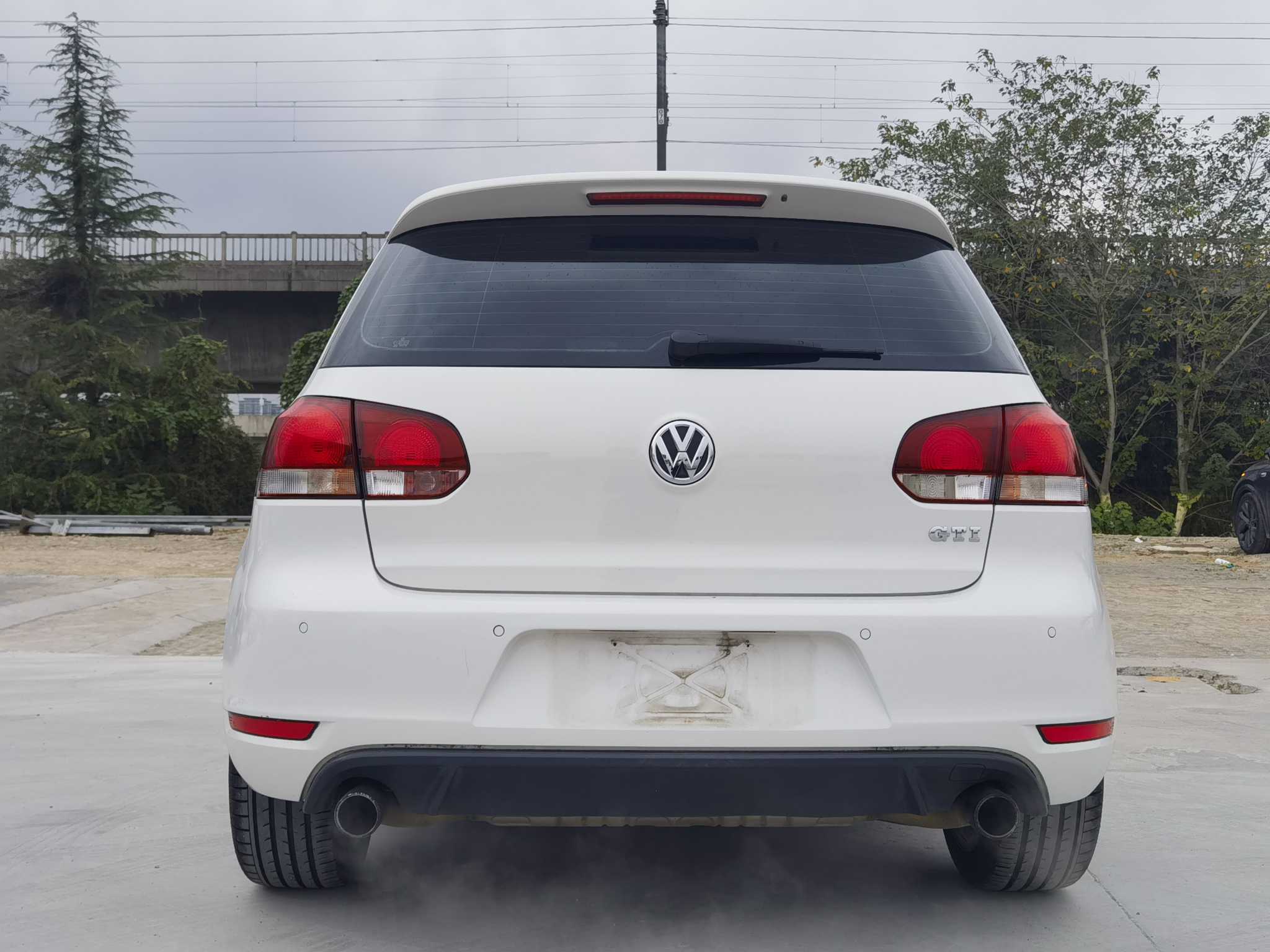 Volkswagen GolfGTI 2011 #7 Volkswagen GolfGTI 2011 car image #7