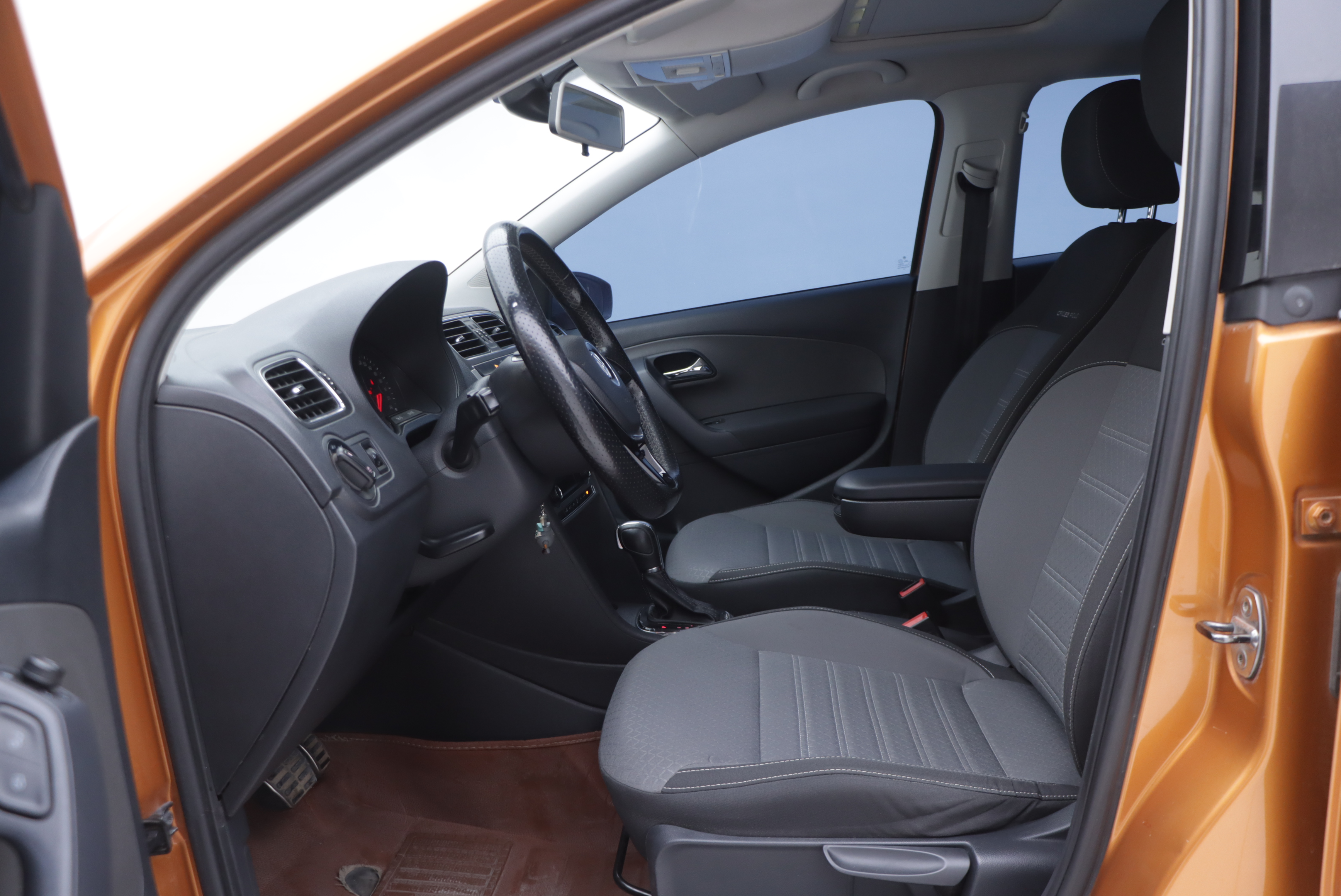 Volkswagen Polo 2016 immagine di auto #7