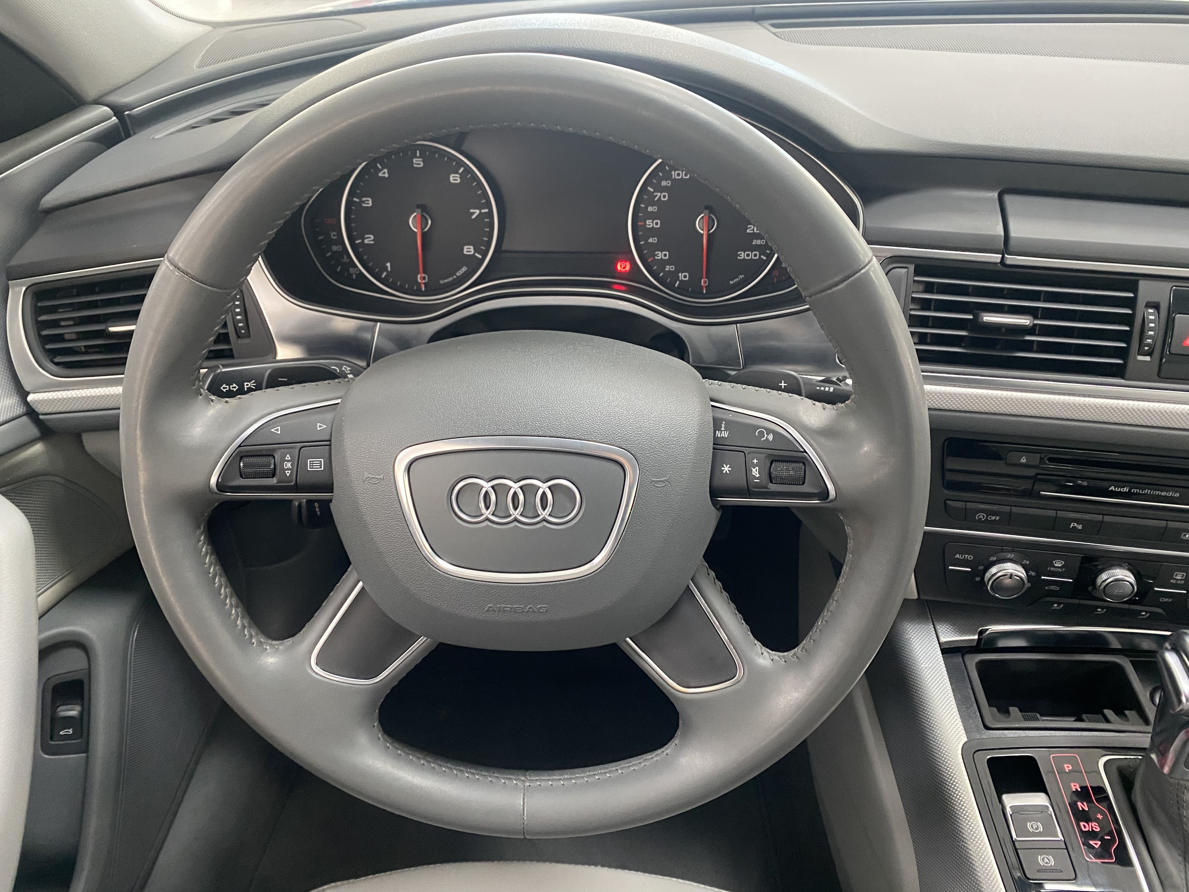 Audi A6L 2013 car image #7