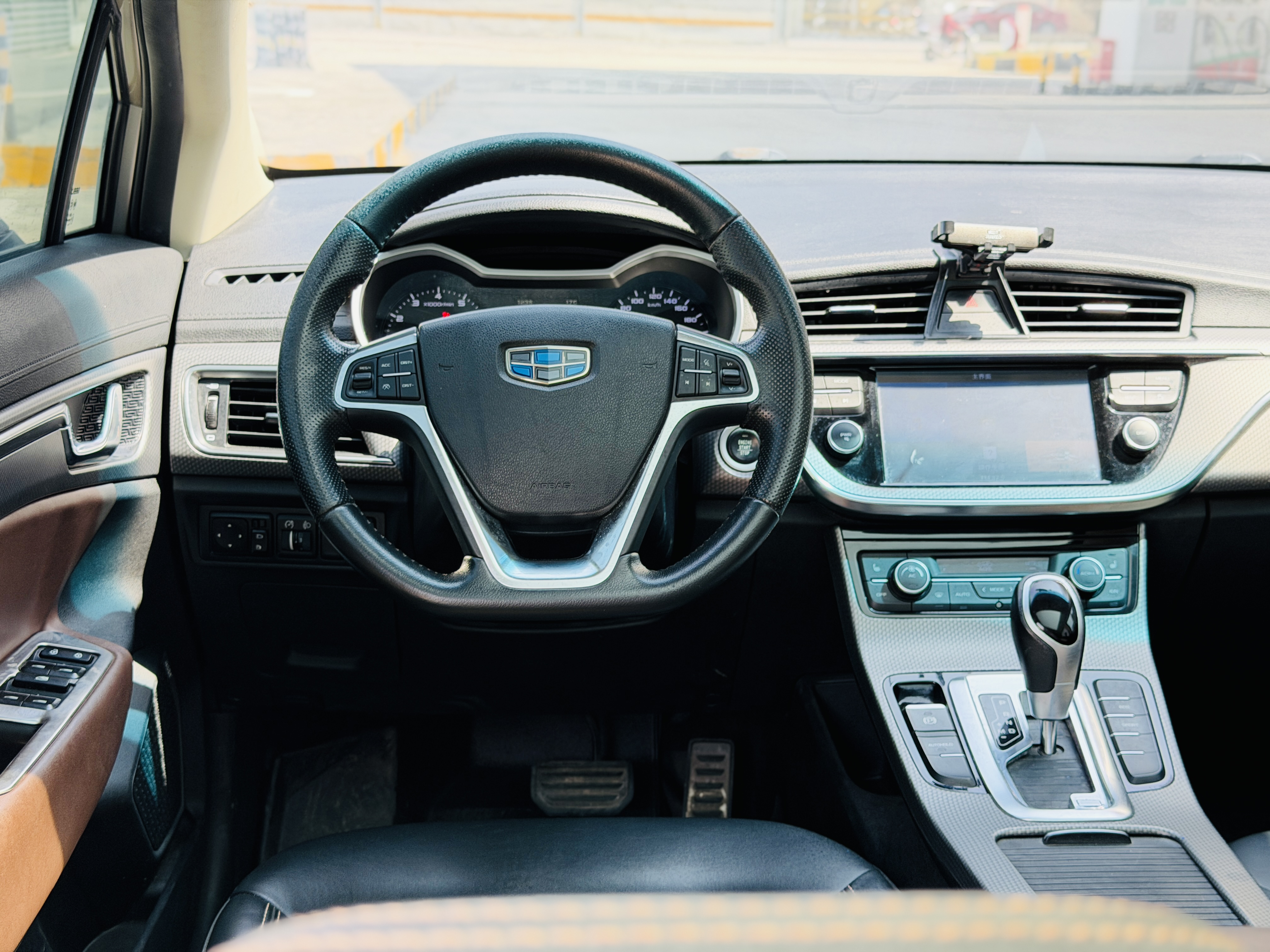 GEELY Emgrand GS 2017 #7 GEELY Emgrand GS 2017 car image #7