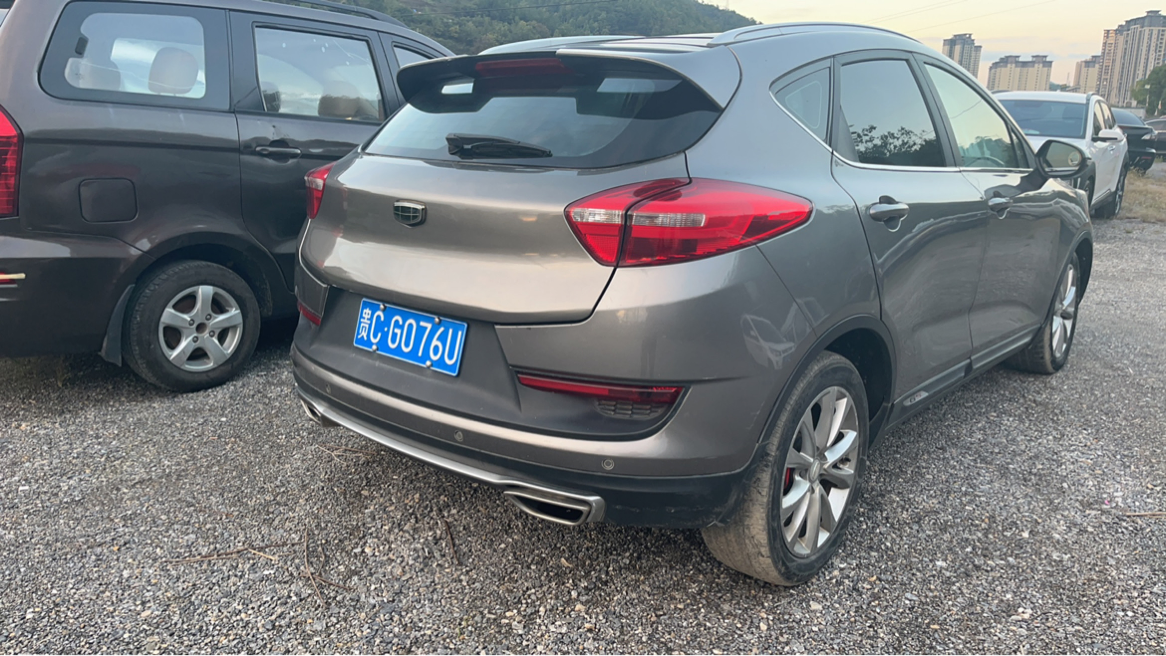 Emgrand GS 2017 car image #7