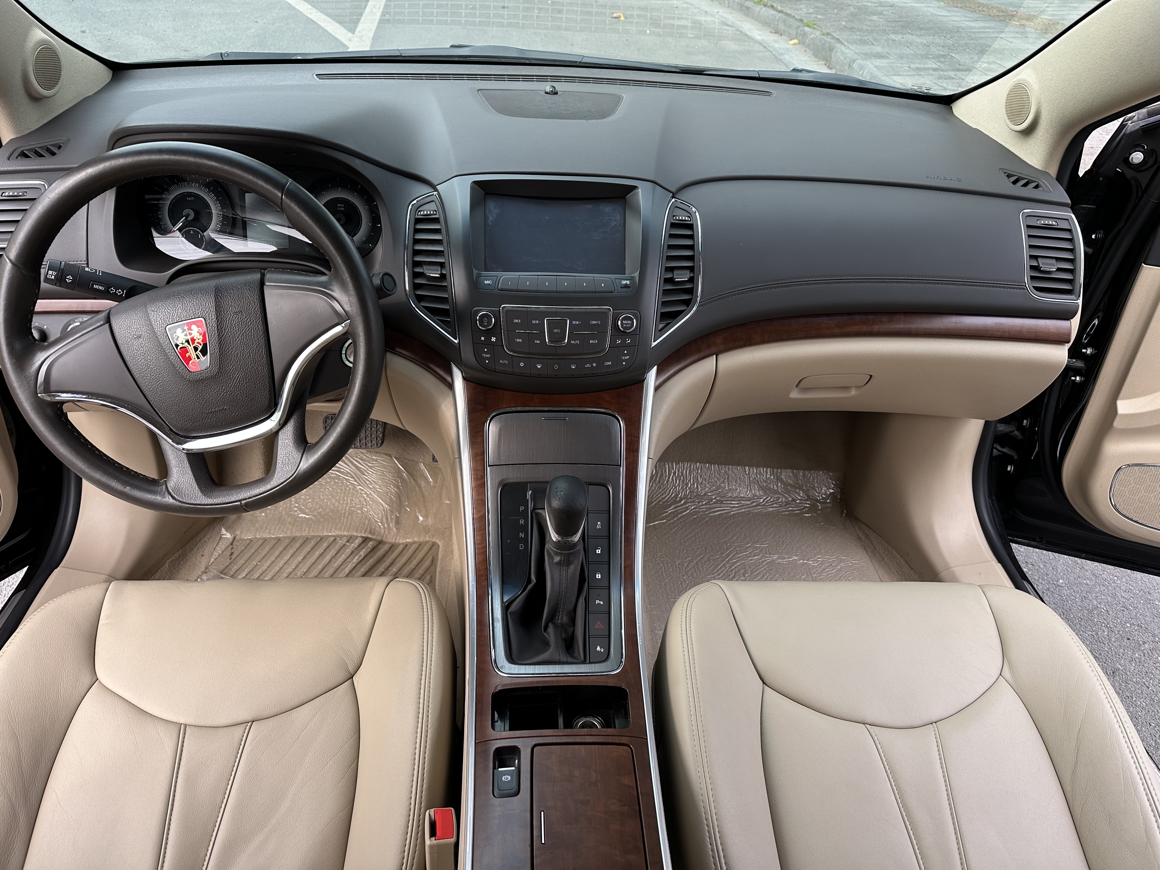 荣威 荣威950 2016 汽车图片 #7