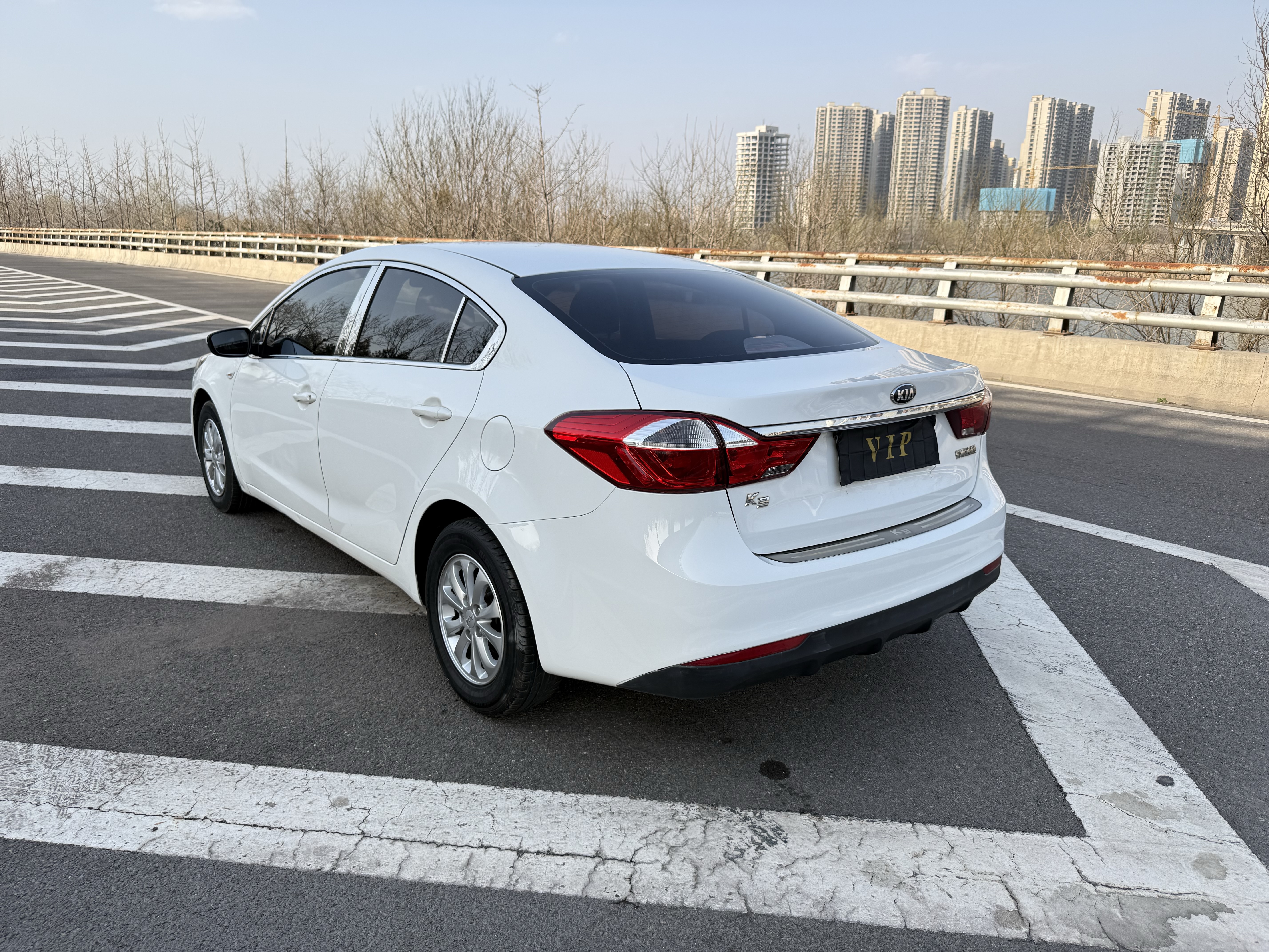 起亚 起亚K3 2017 汽车图片 #7