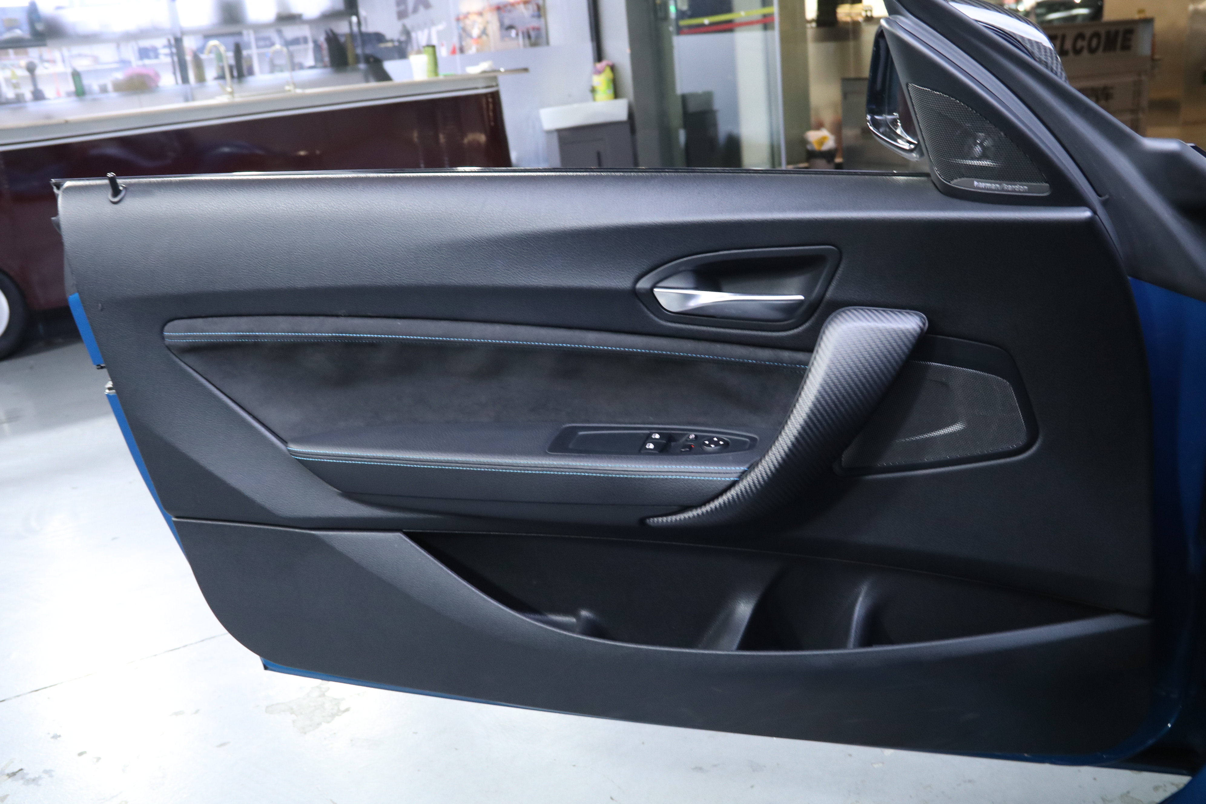 BMW M2 2016 car image #7