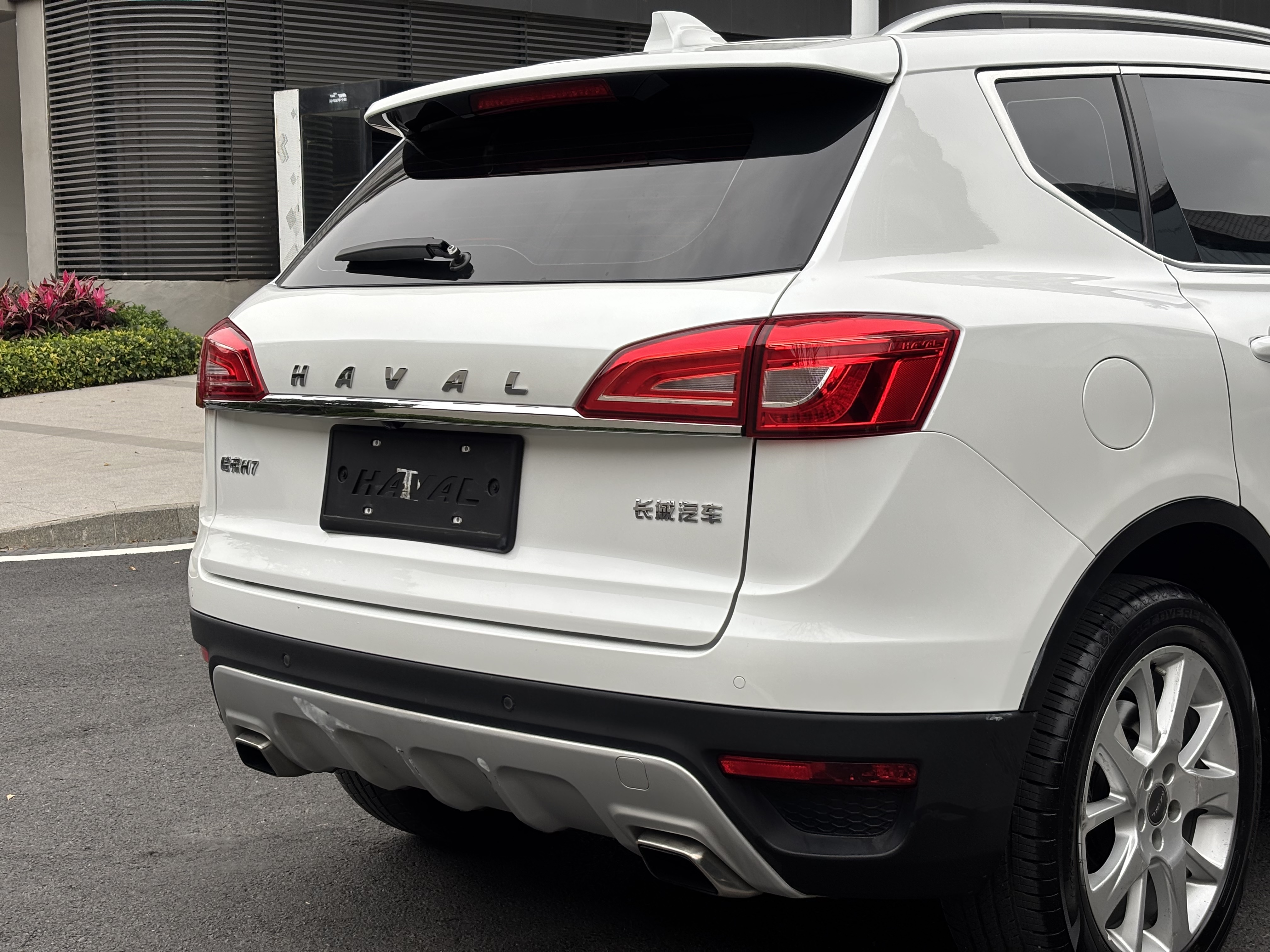 Haval H7 2016 car image #7