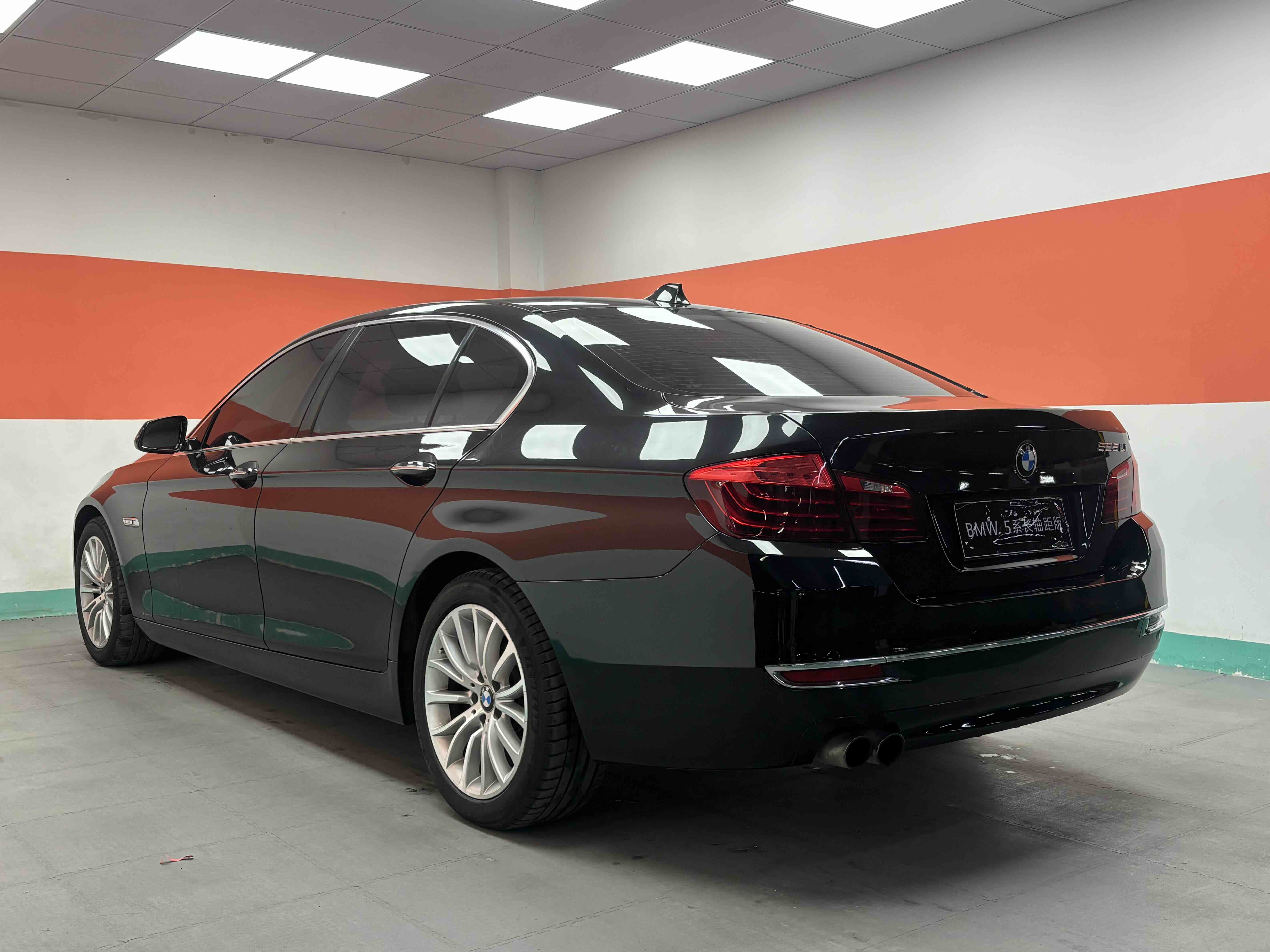 BMW 5 Series 2017 #7 BMW 5 Series 2017 car image #7