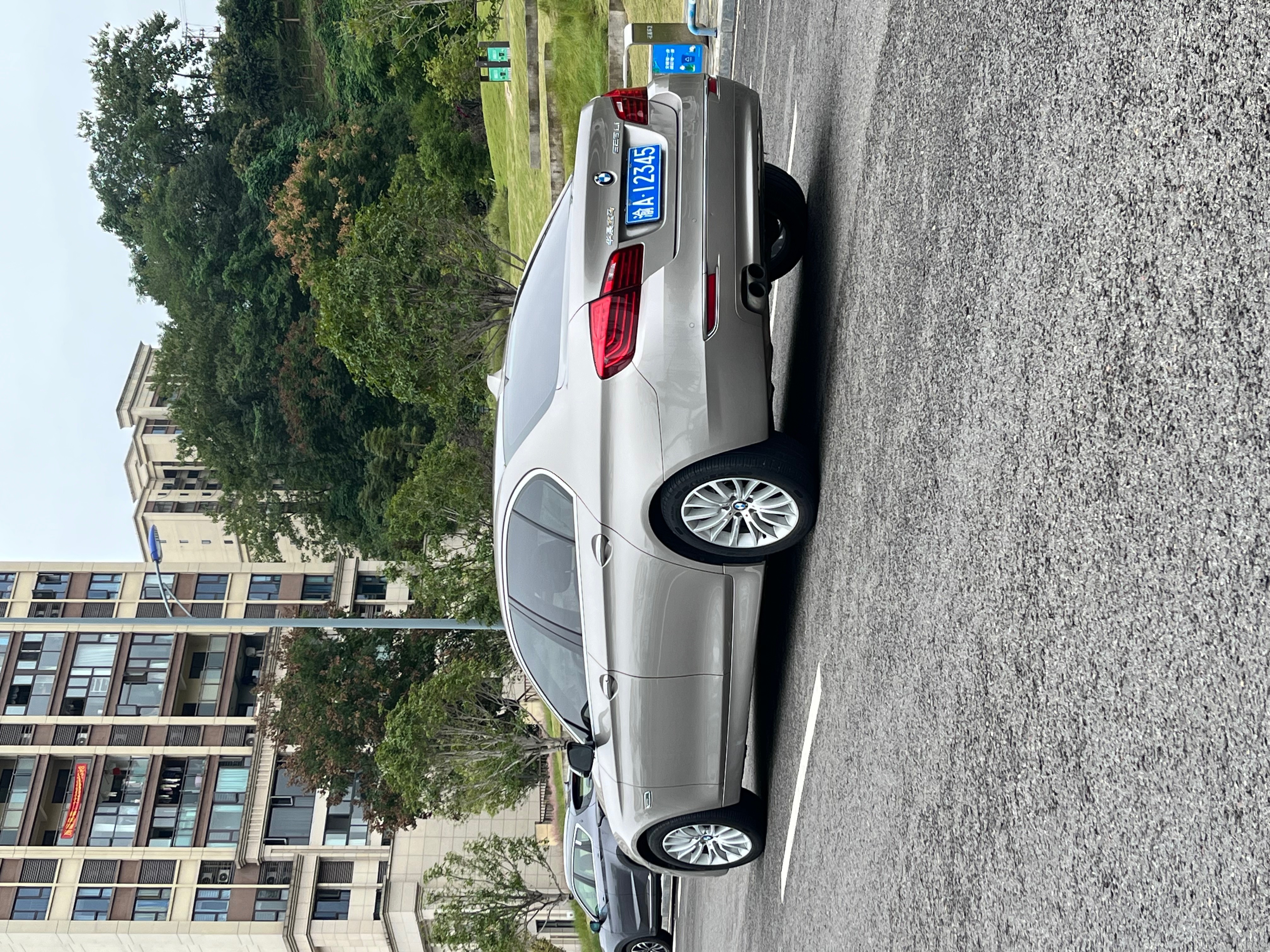 BMW 5 Series 2016 #7 BMW 5 Series 2016 car image #7