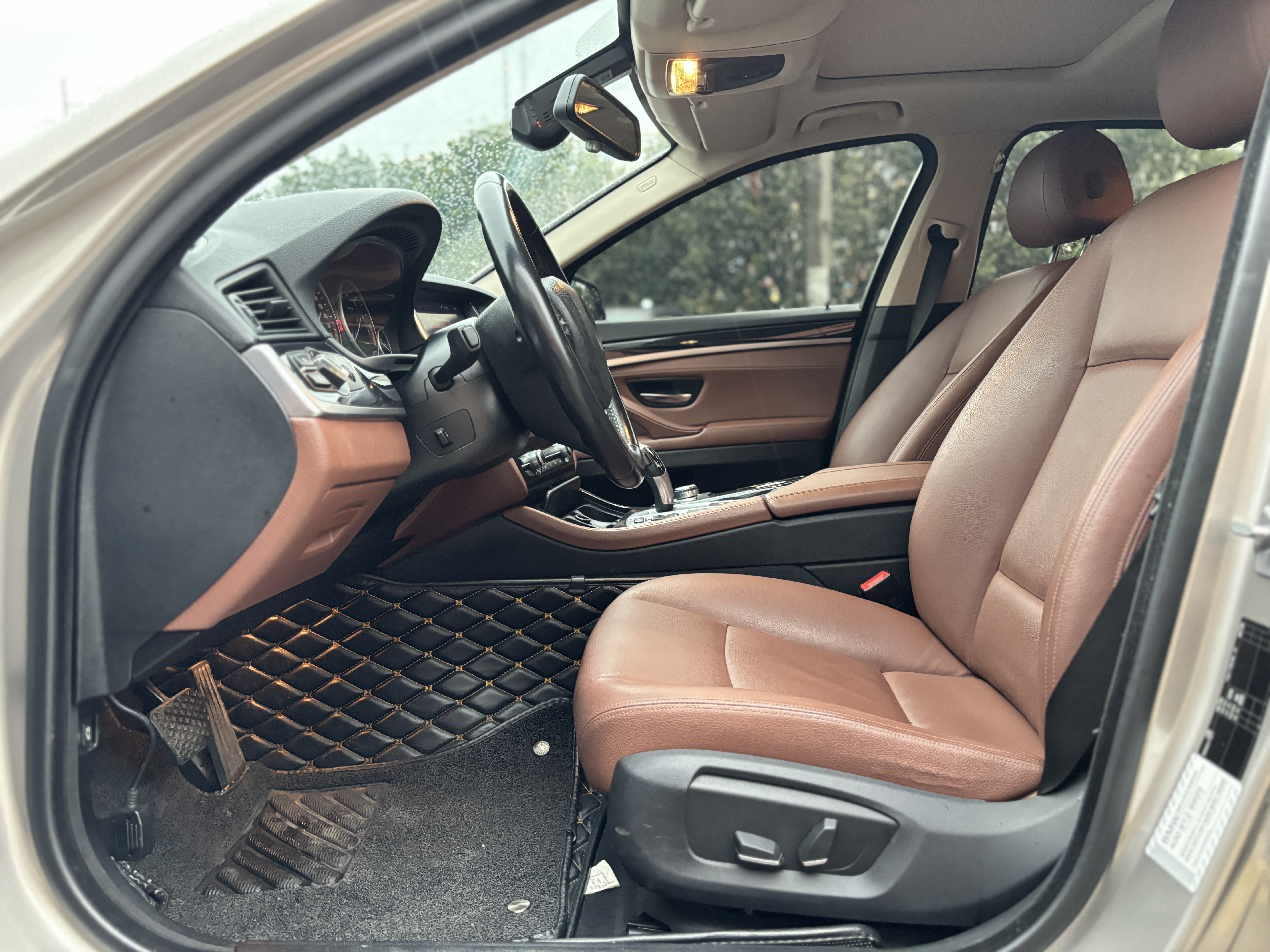 BMW 5 Series 2016 #7 BMW 5 Series 2016 car image #7