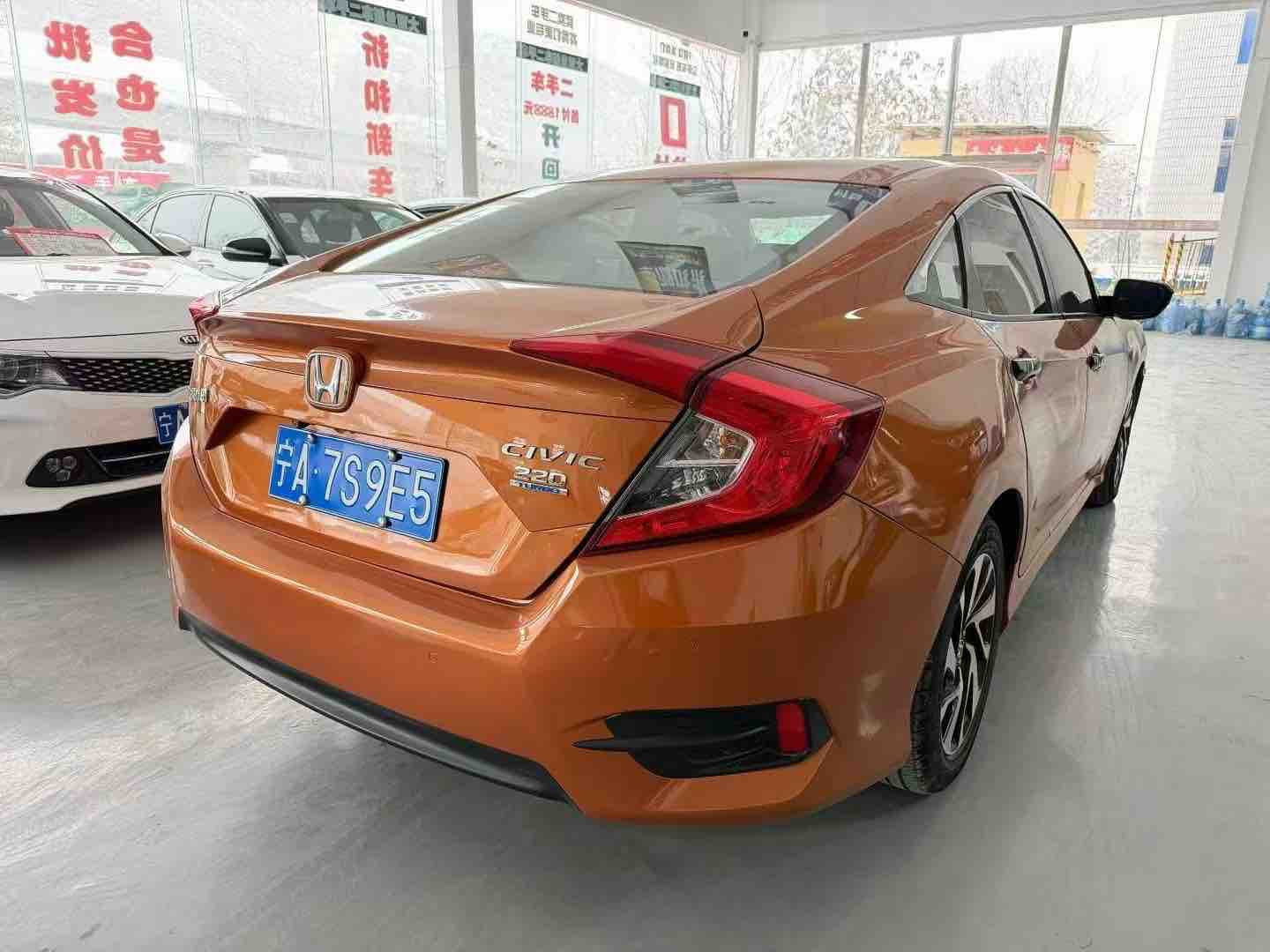 Honda Civic 2017 imagen de coche #7