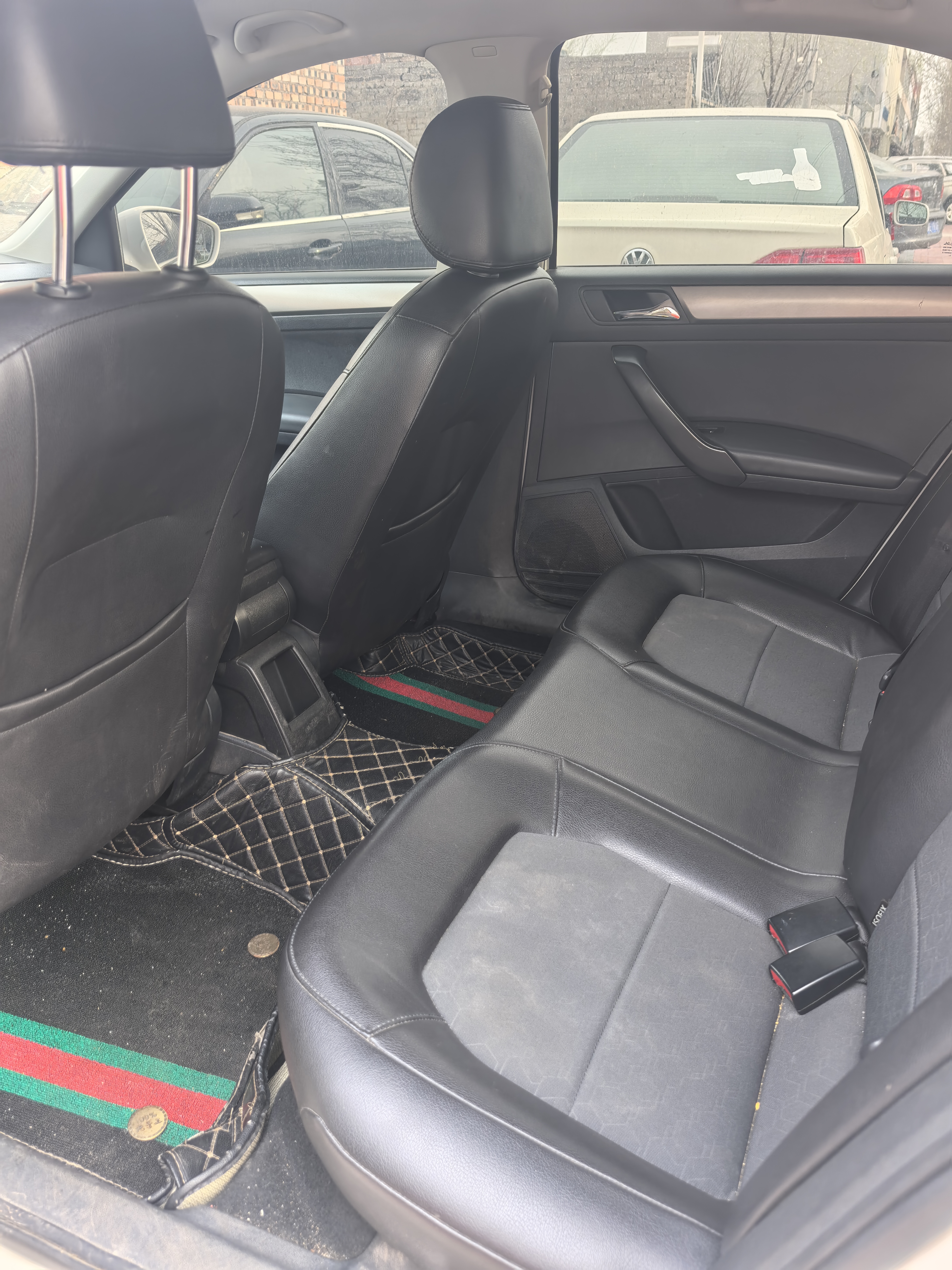 Santana 2014 car image #7