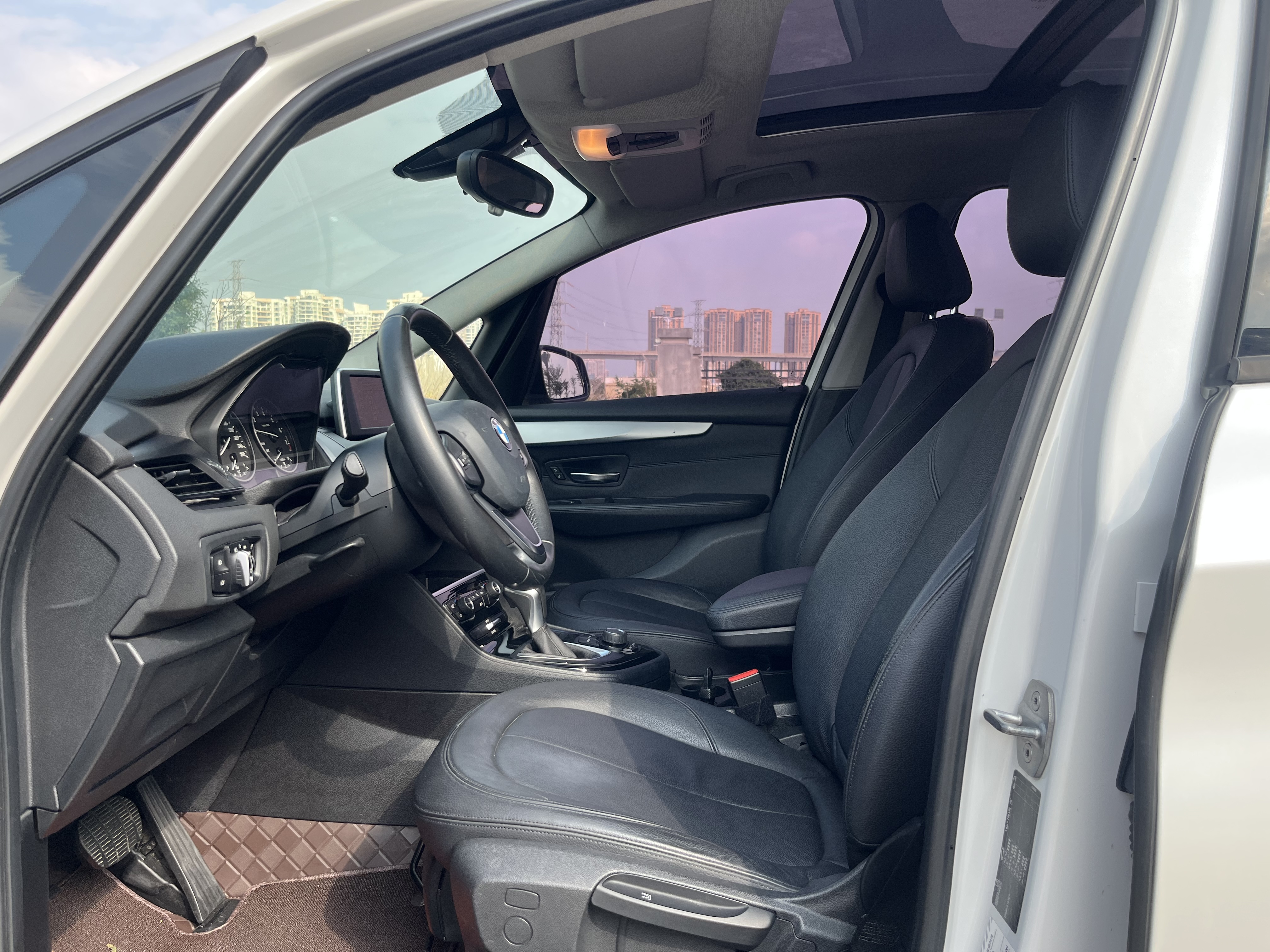 BMW 2 Series Tourer (Imported) 2015 immagine di auto #7