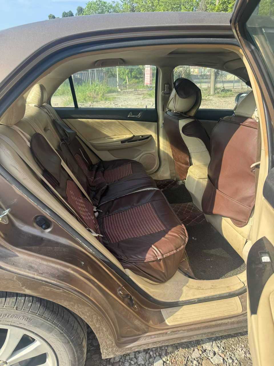 BYD G6 2015 immagine di auto #7