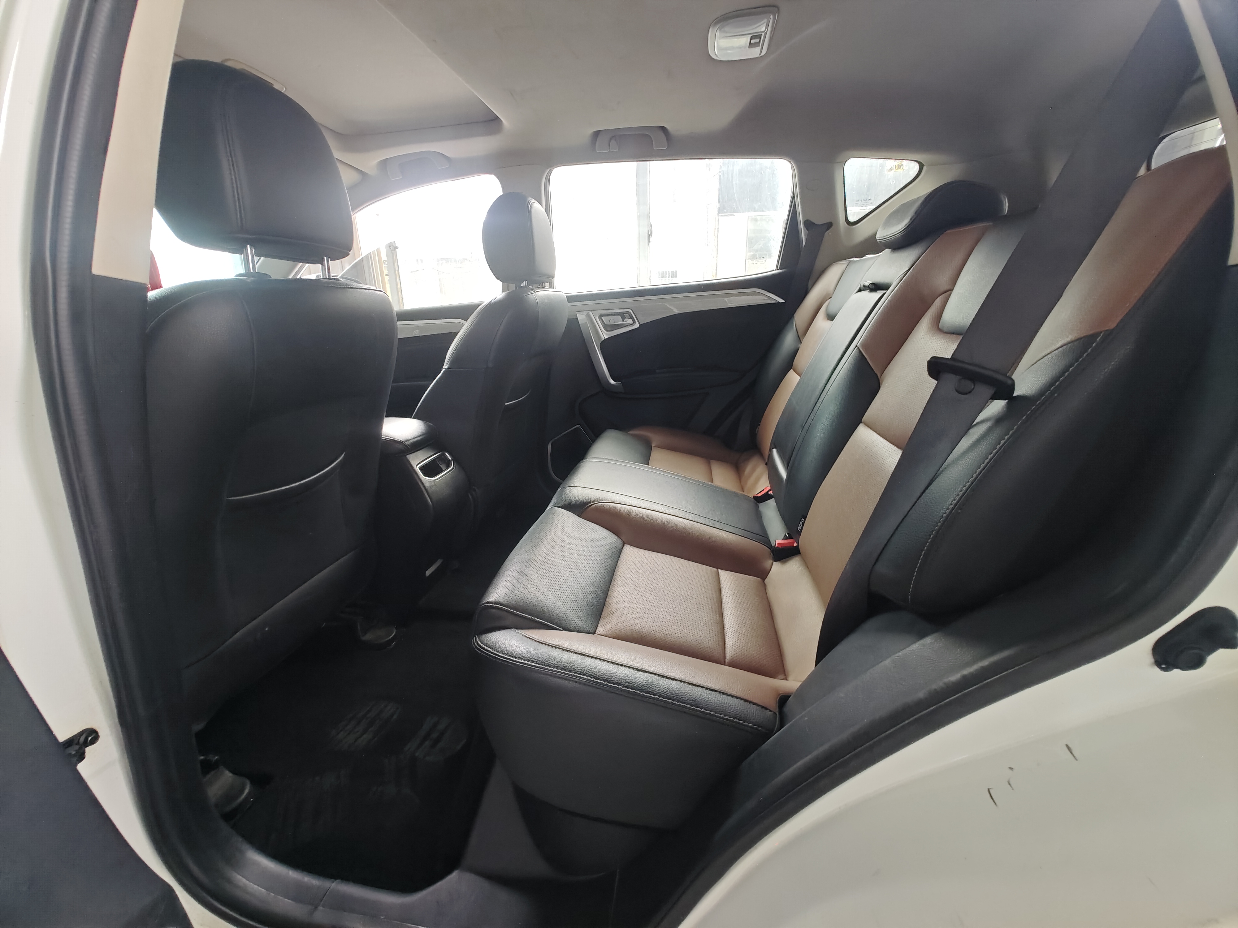 吉利汽车 远景X6 2017 汽车图片 #7