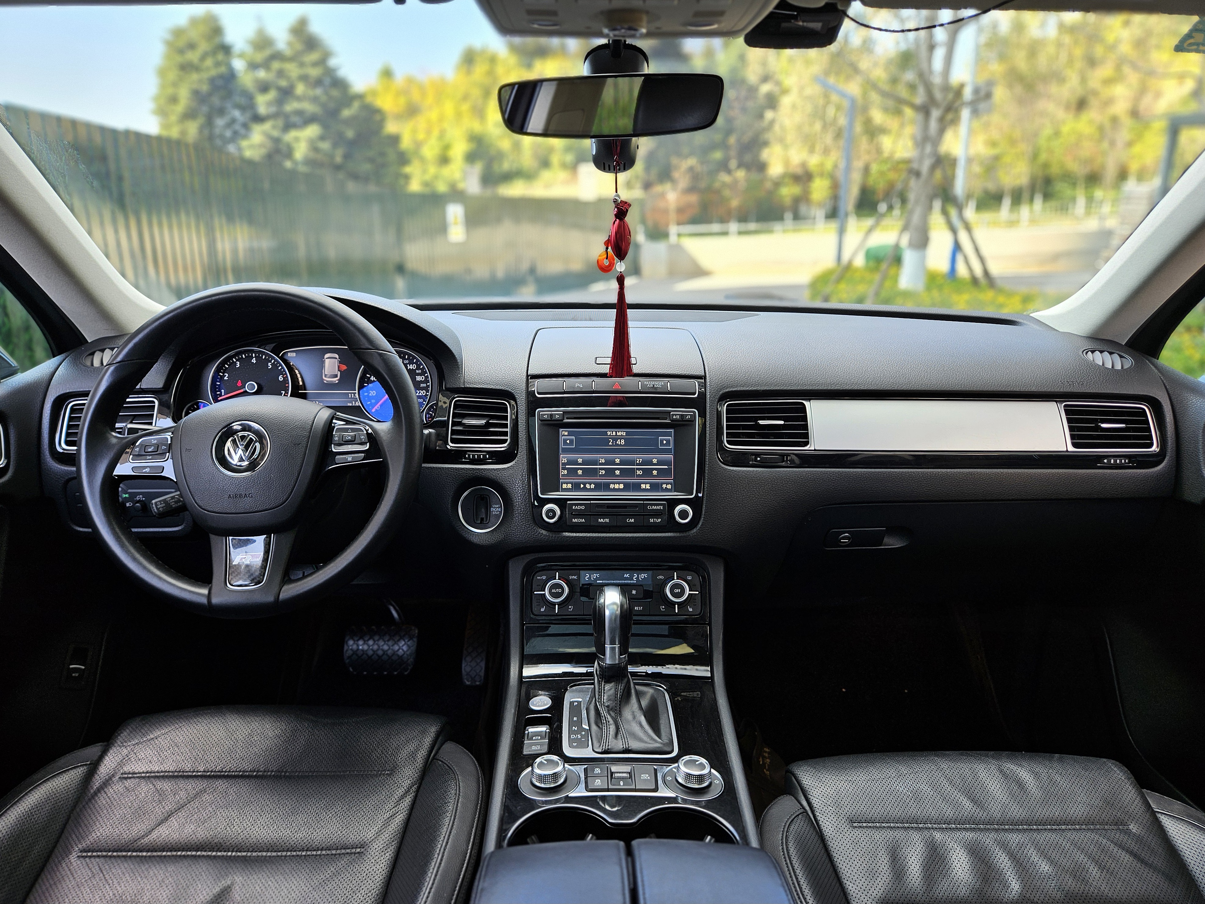 Volkswagen Touareg 2017 car image #7