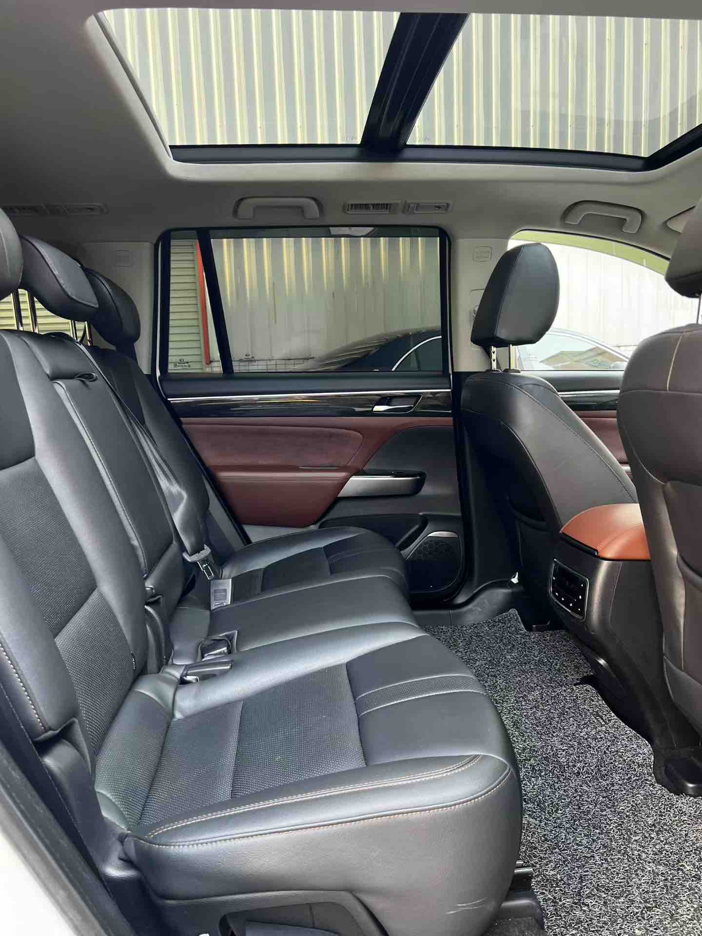 GAC Trumpchi GS8 2017 car image #7