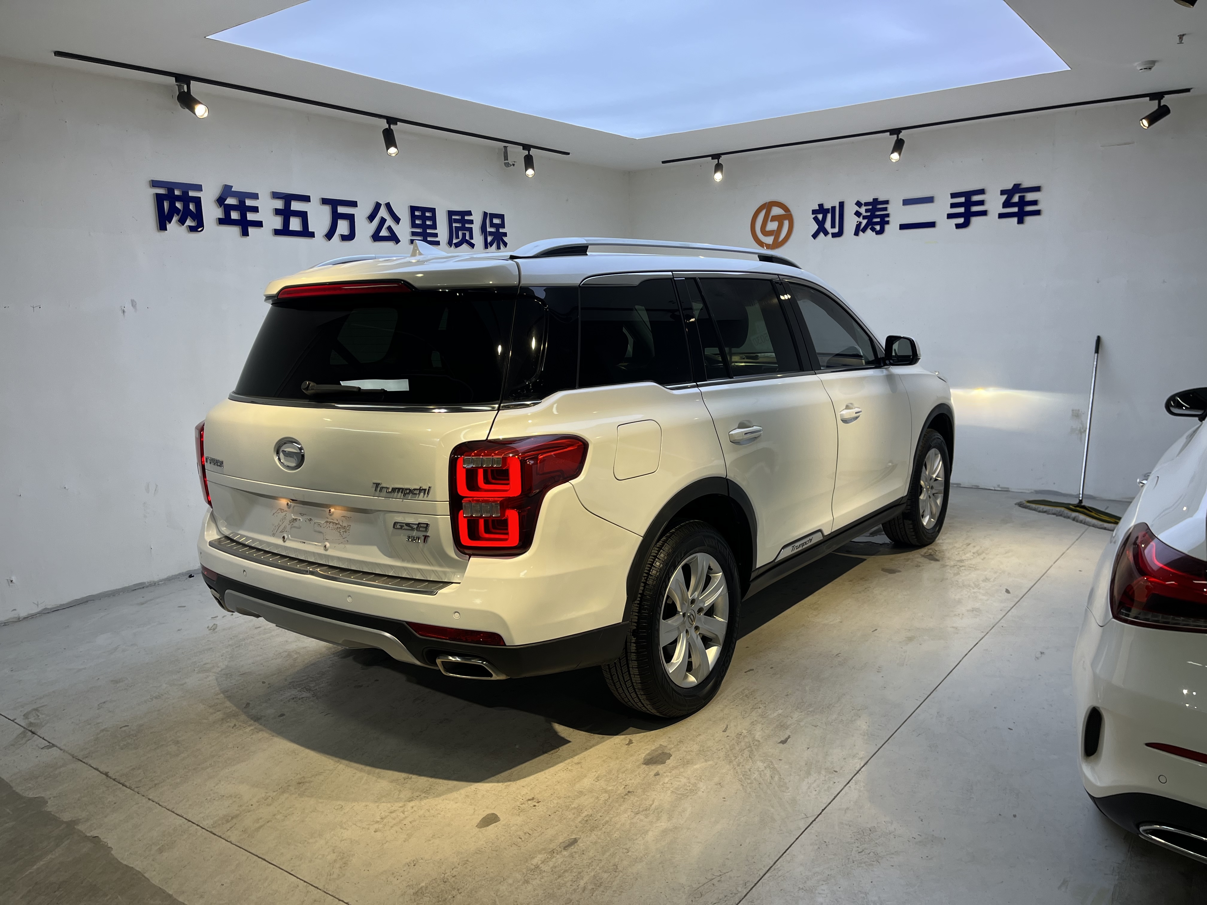 GAC Trumpchi GS8 2019 car image #7