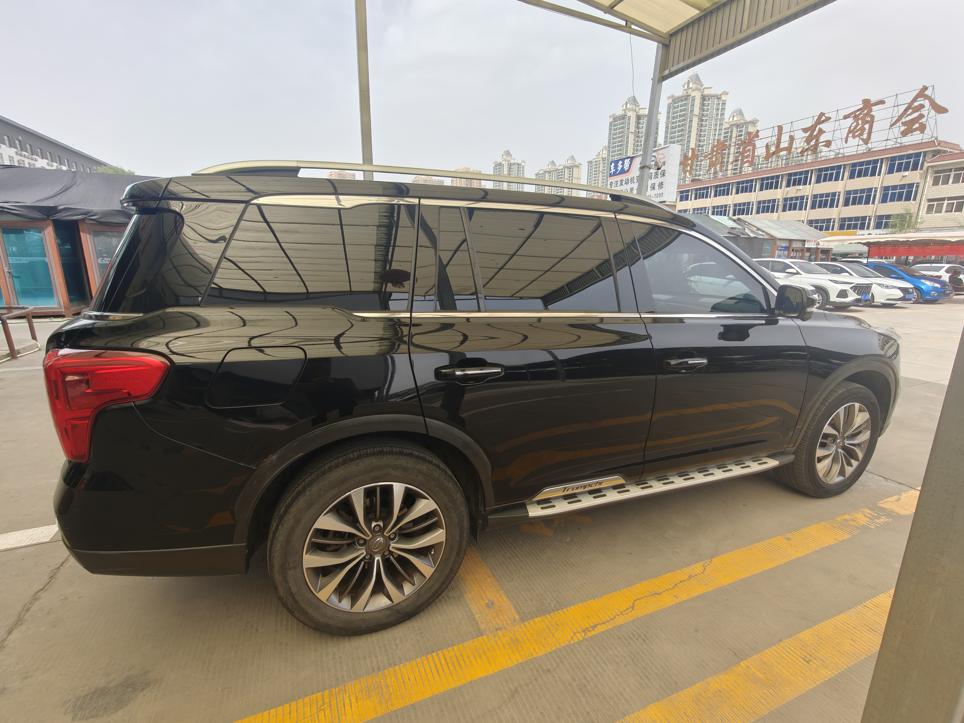 GAC Trumpchi GS8 2019 immagine di auto #7