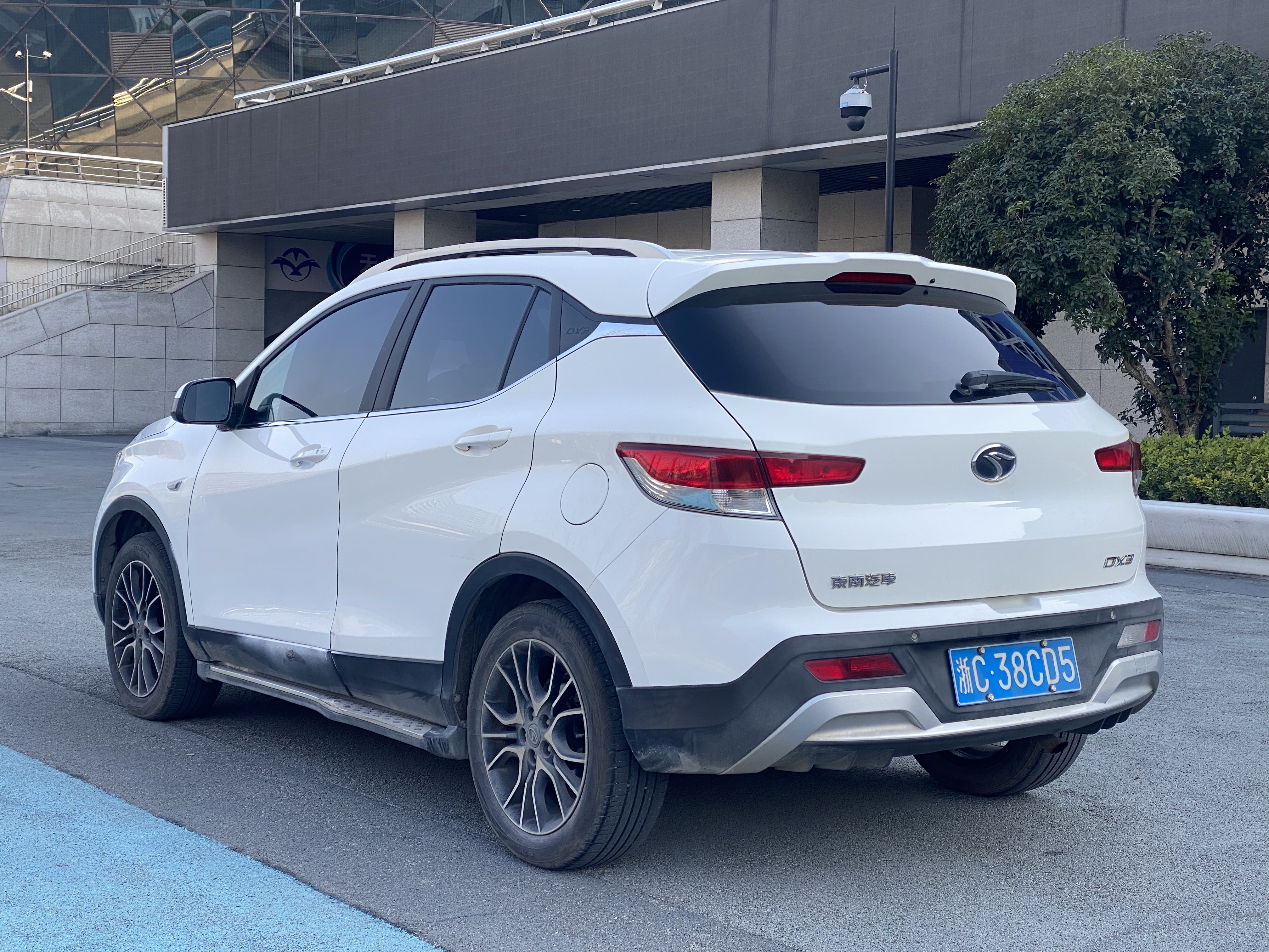 Soueast DX3 2017 #7 Soueast DX3 2017 car image #7