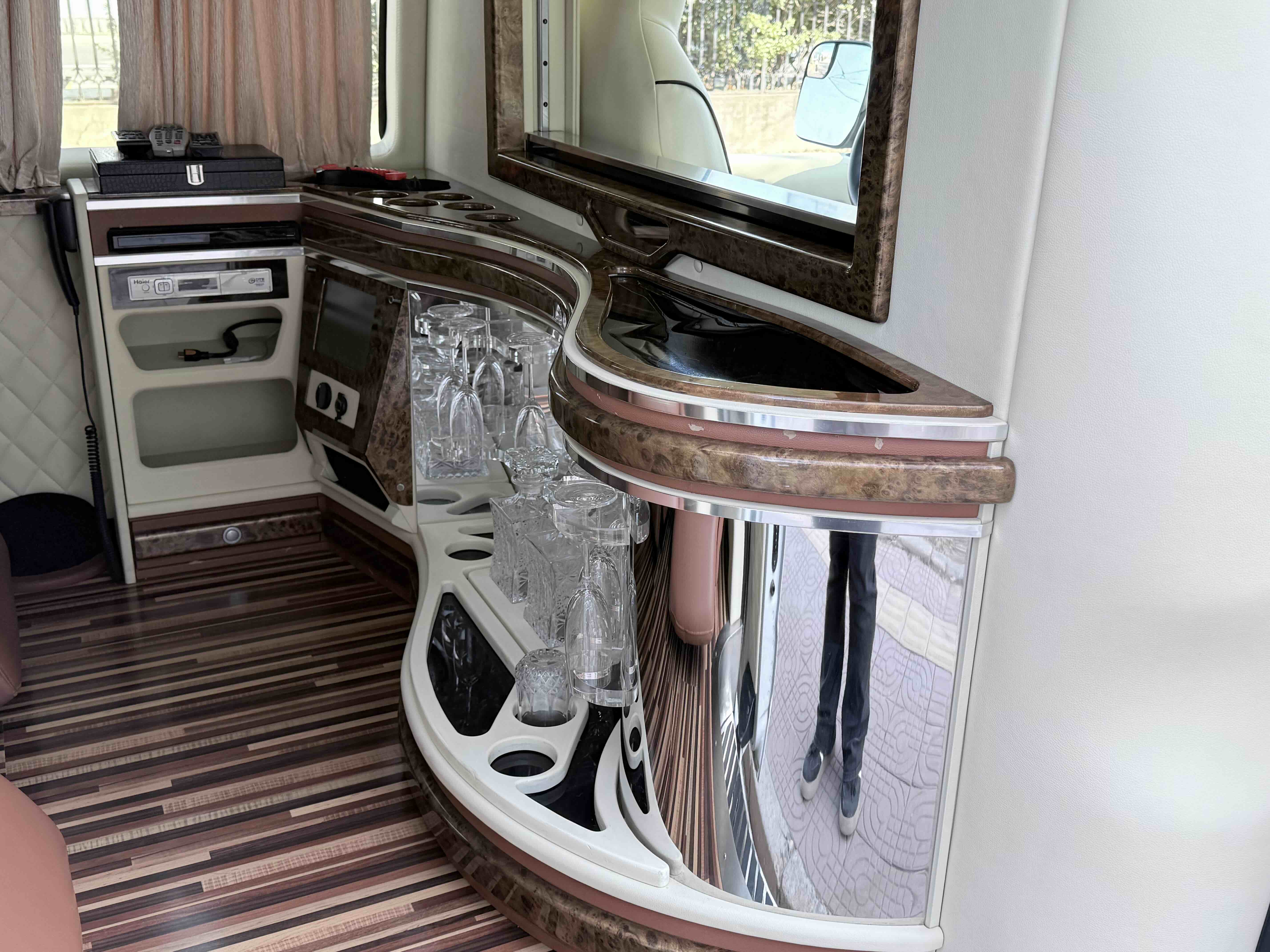 Ford E350 2015 #7 Ford E350 2015 car image #7