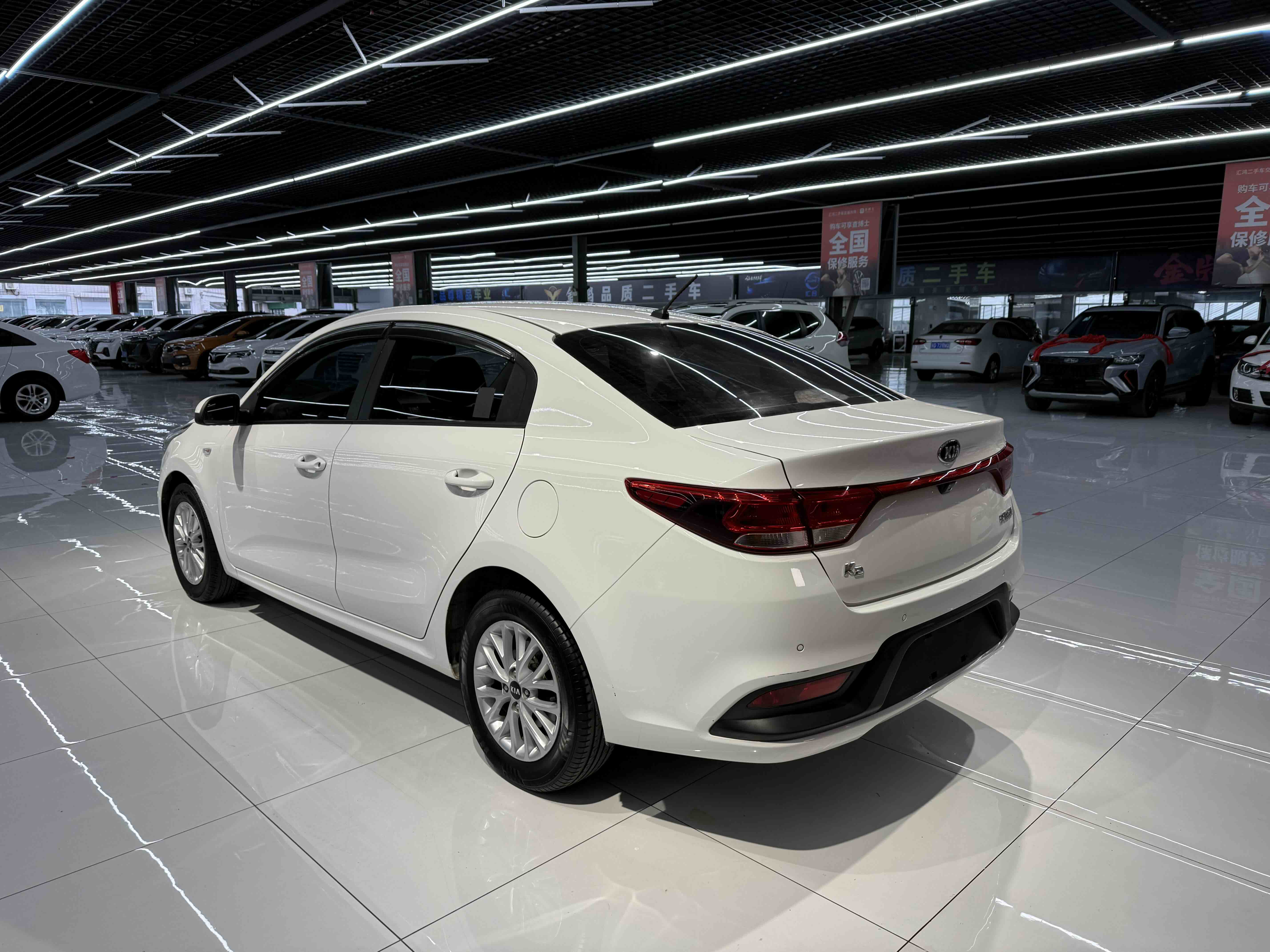 Kia K2 2017 imagen de coche #7