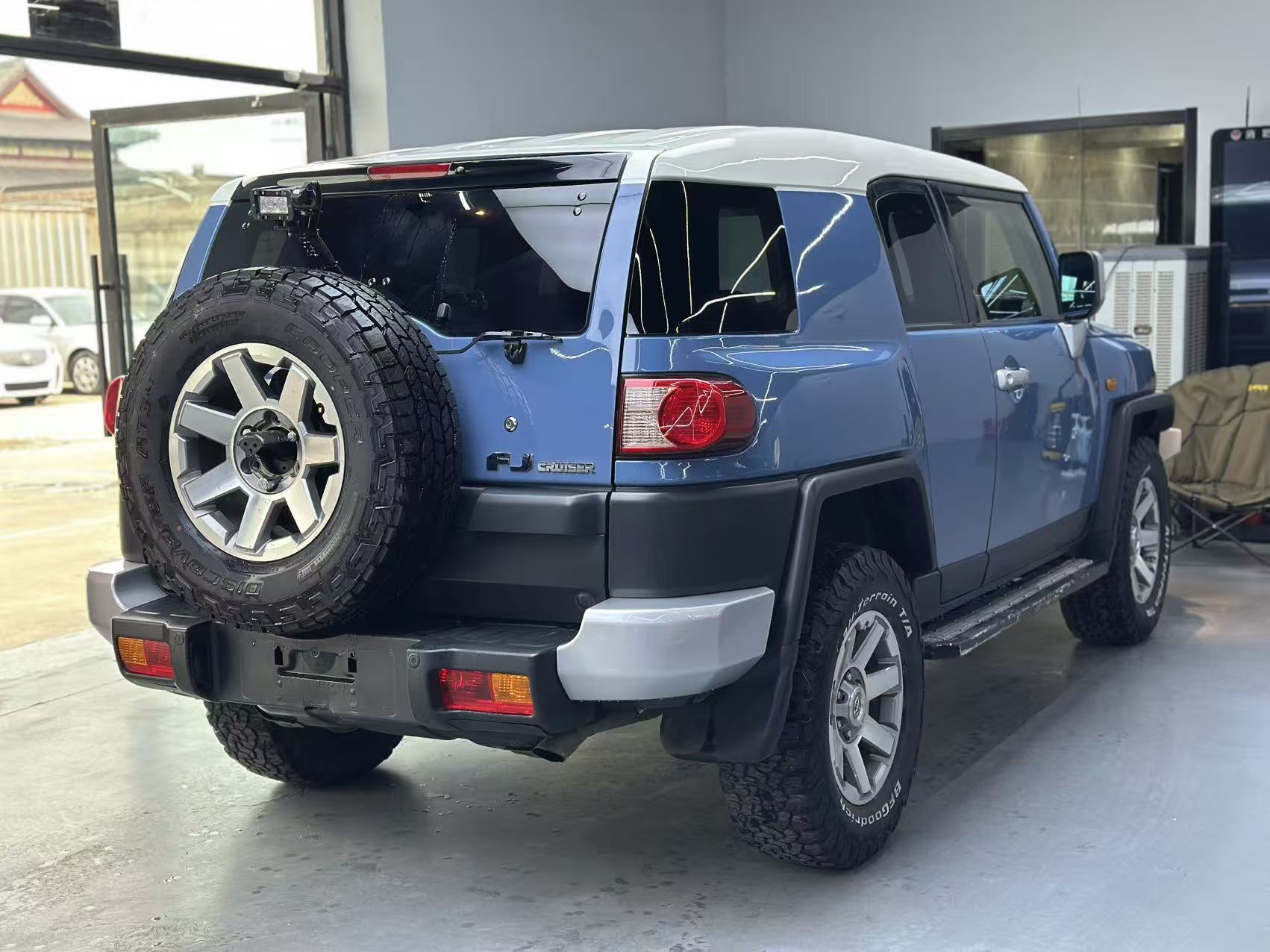 Toyota FJ Cruiser 2014 car image #7